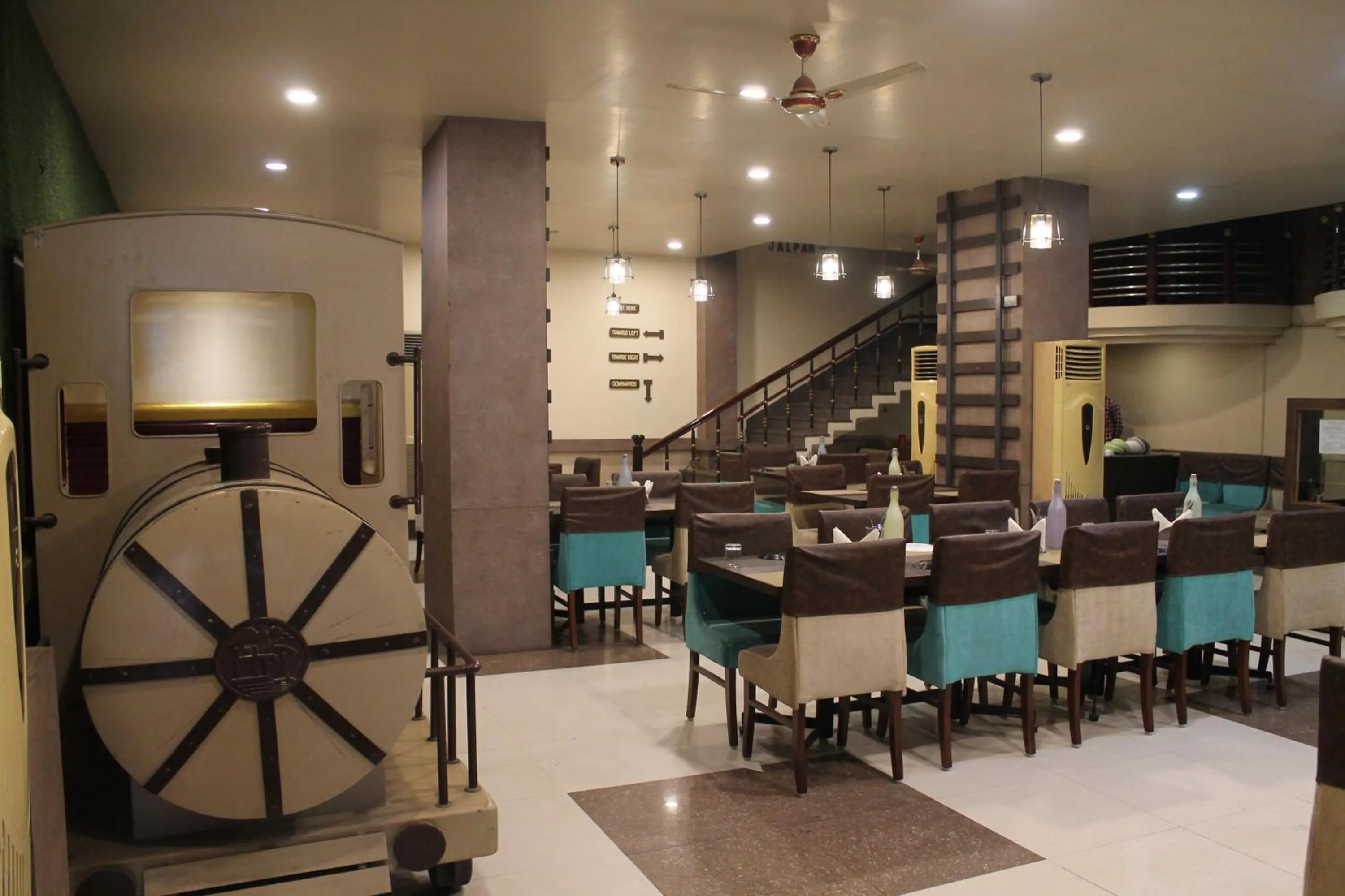 Restaurant/places to eat in Hotel Padmini International- Sigra