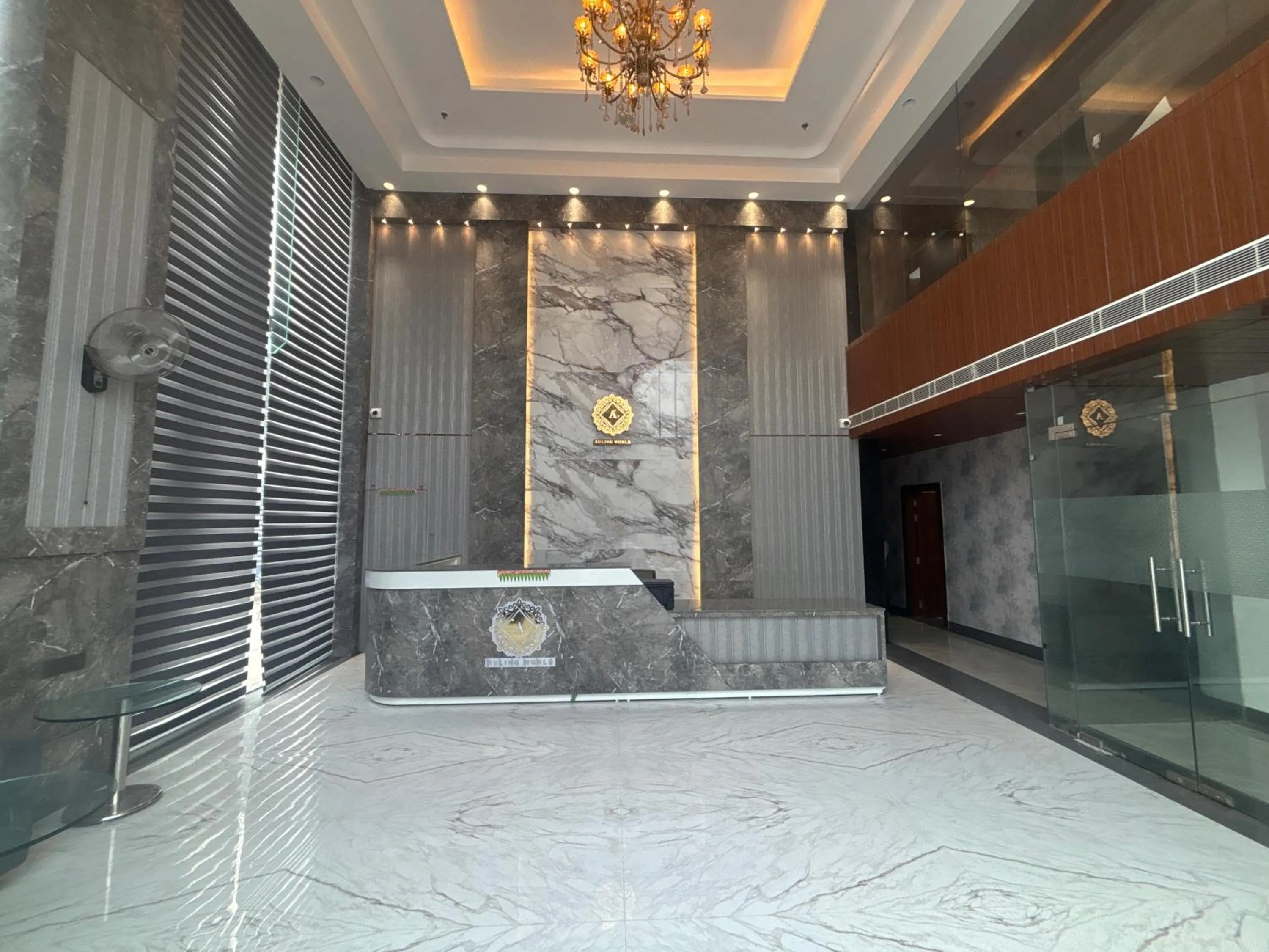 Hotel Amyra