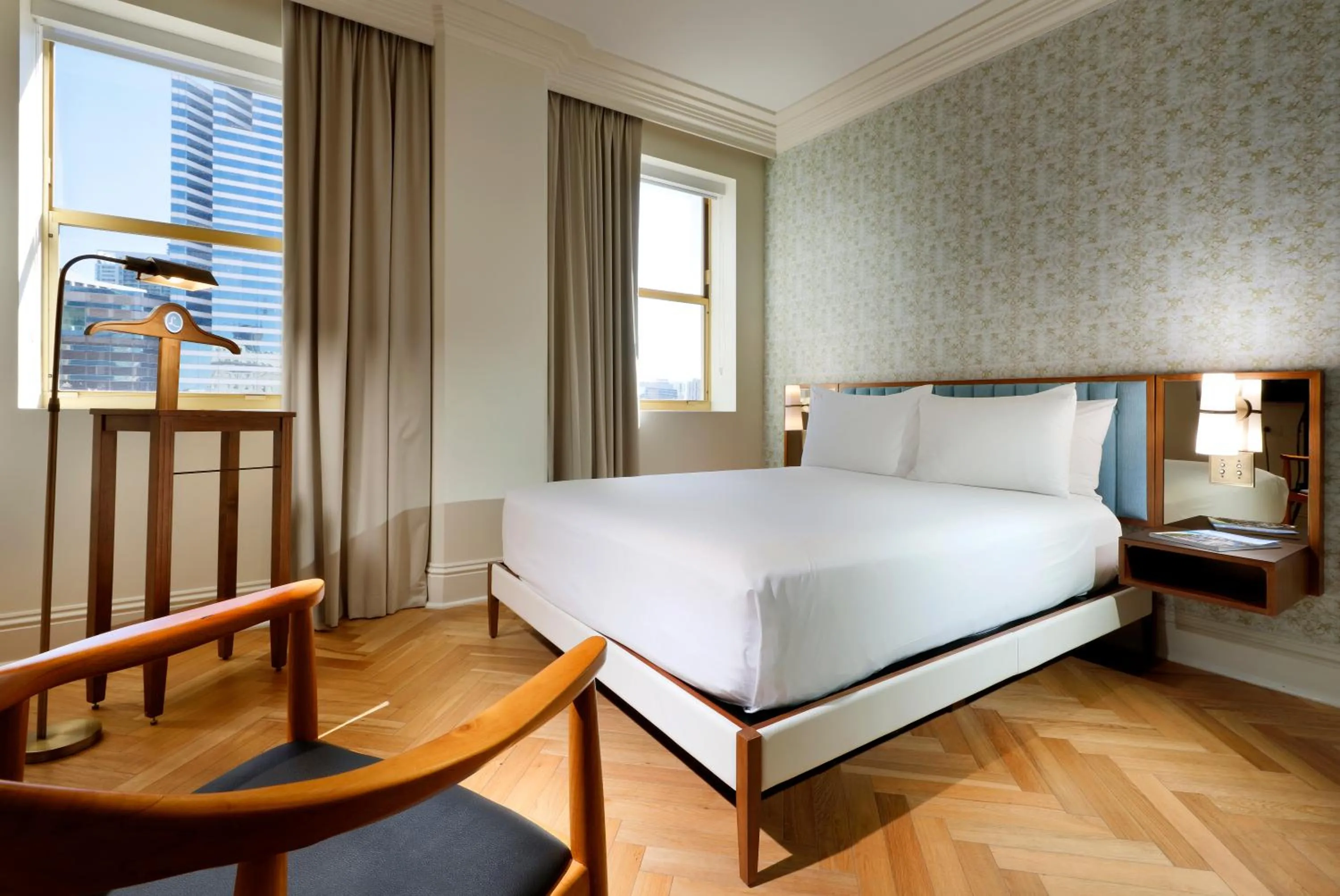 Bed in Eurostars Langford