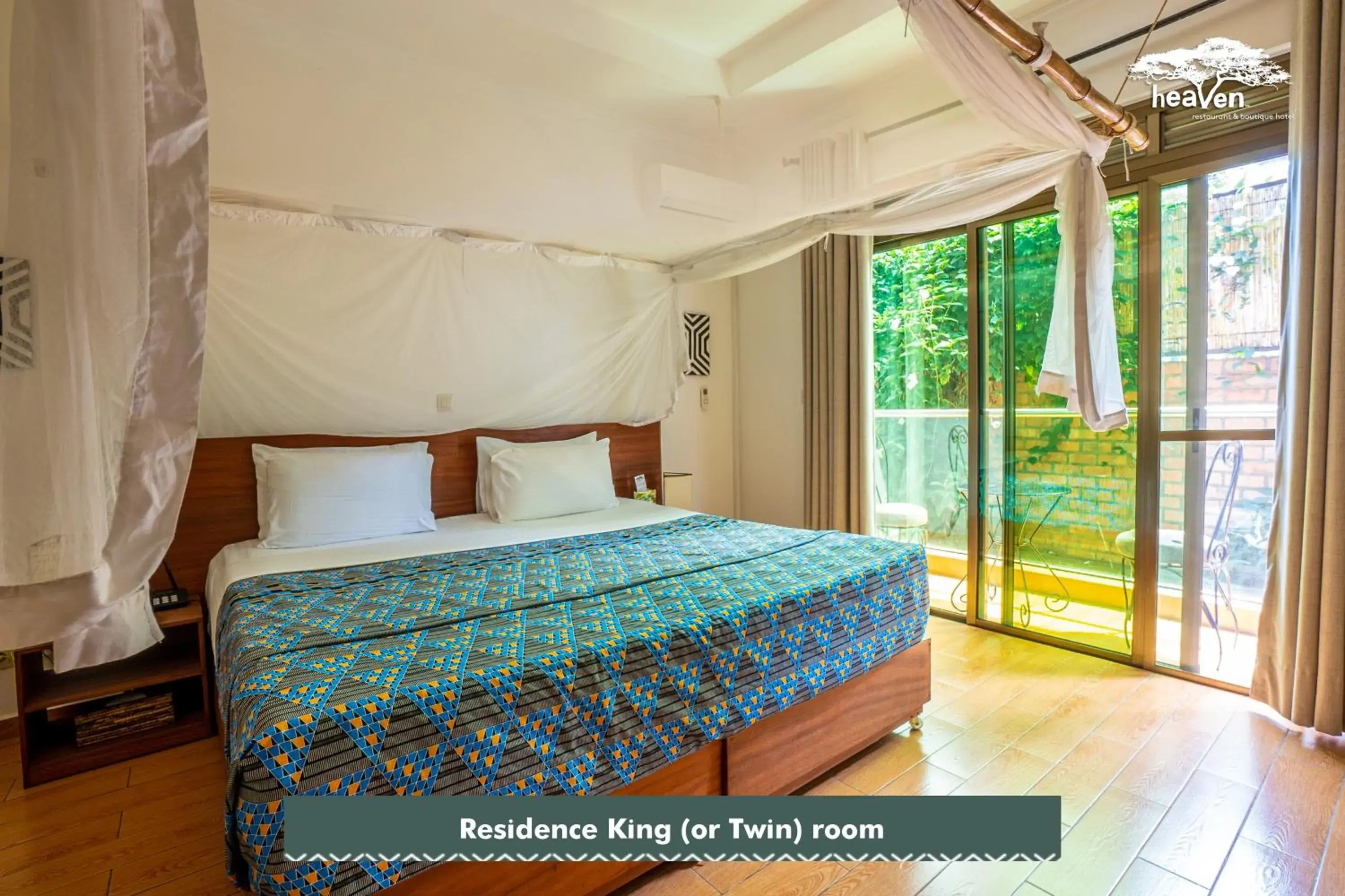Superior King Room - single occupancy in Heaven Restaurant & Boutique Hotel Superior King Room - single occupancy in Heaven Restaurant & Boutique Hotel