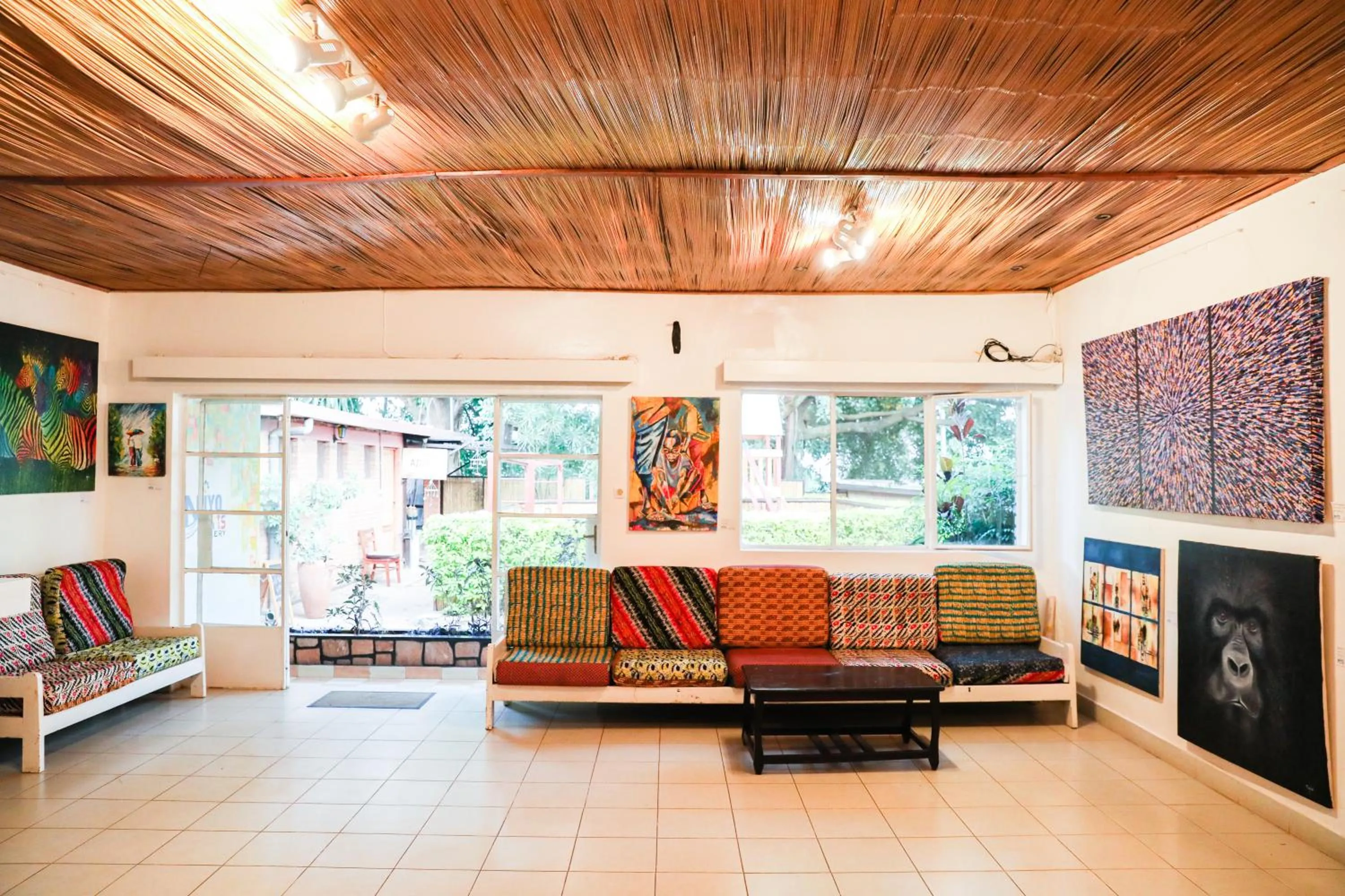 On-site shops in Heaven Restaurant & Boutique Hotel