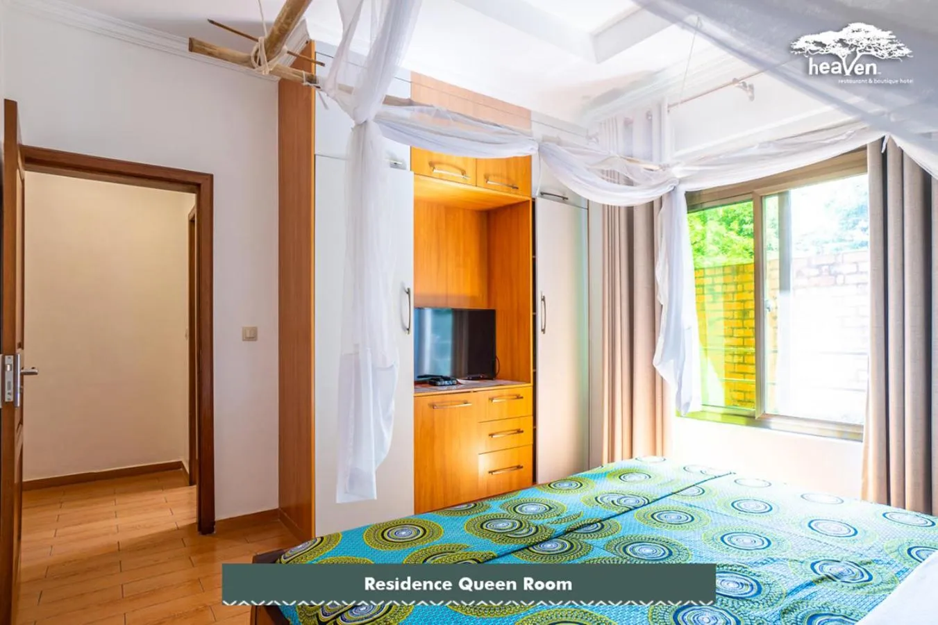 TV and multimedia, Bed in Heaven Restaurant & Boutique Hotel