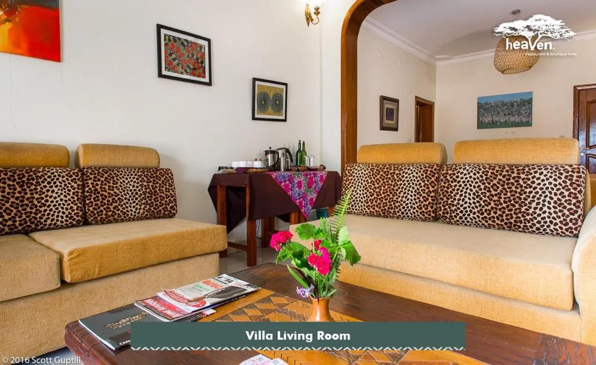 Living room in Heaven Restaurant & Boutique Hotel