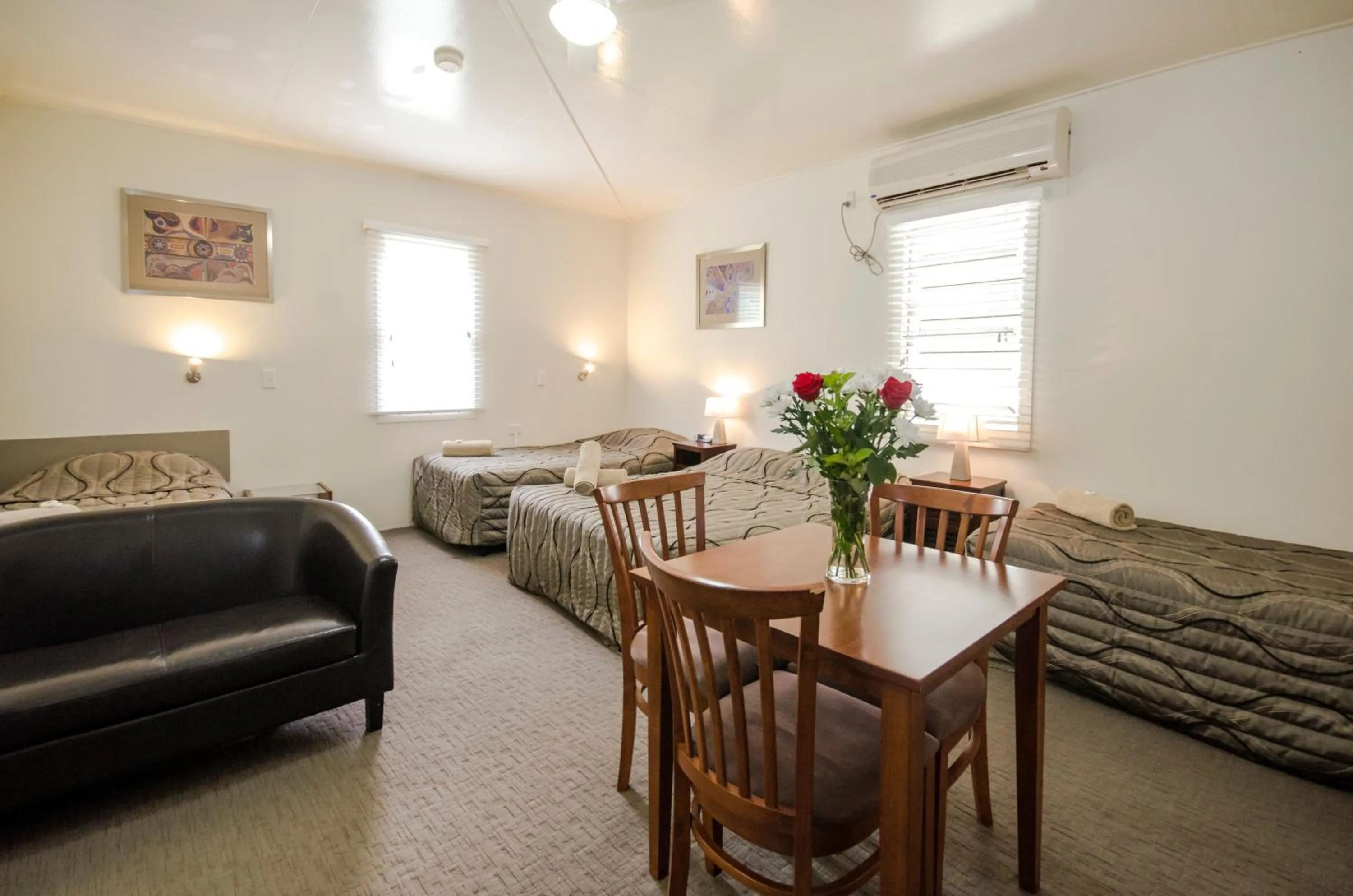 Bed in Biloela Countryman Motel