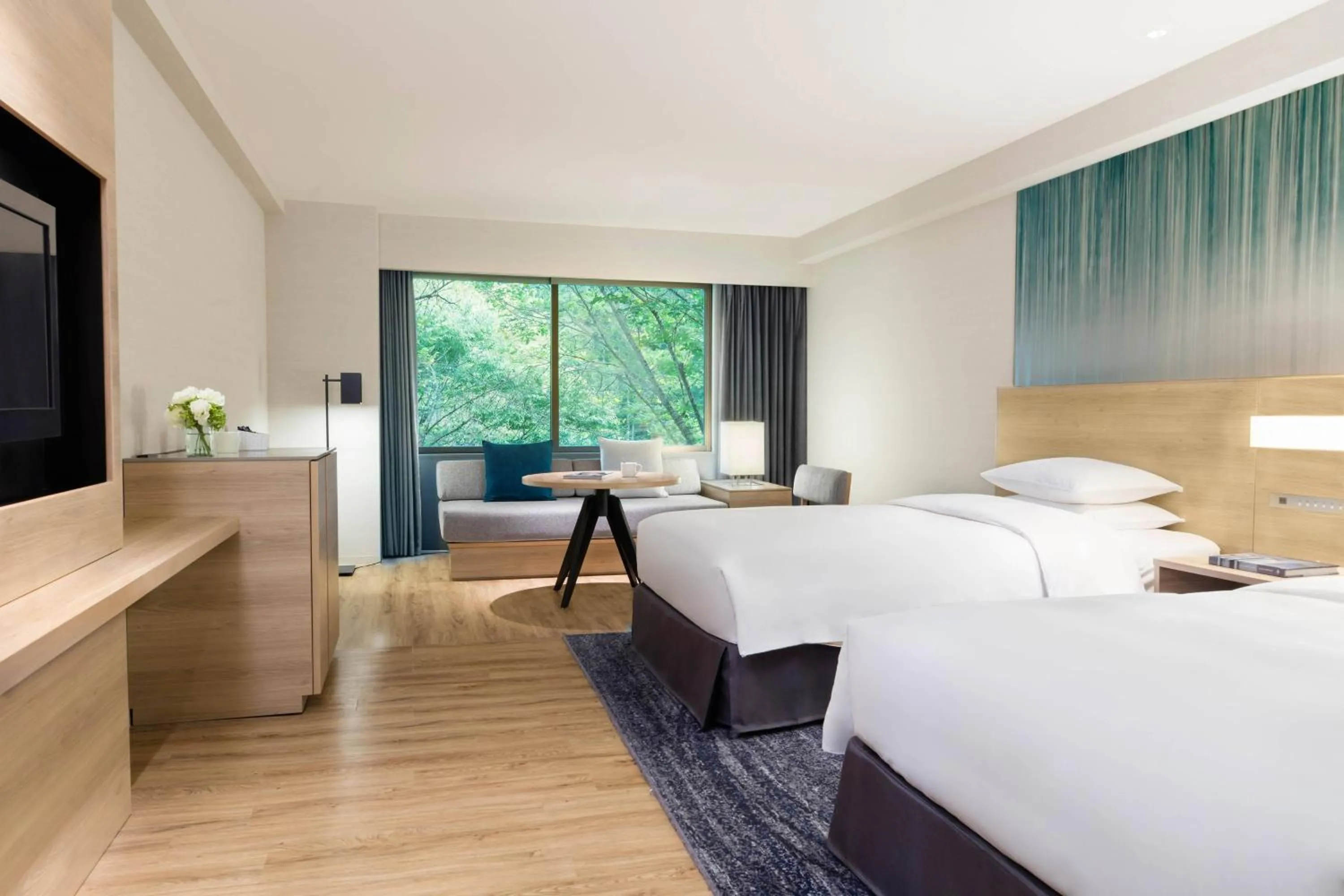 Photo of the whole room, Bed in Fuji Marriott Hotel Lake Yamanaka