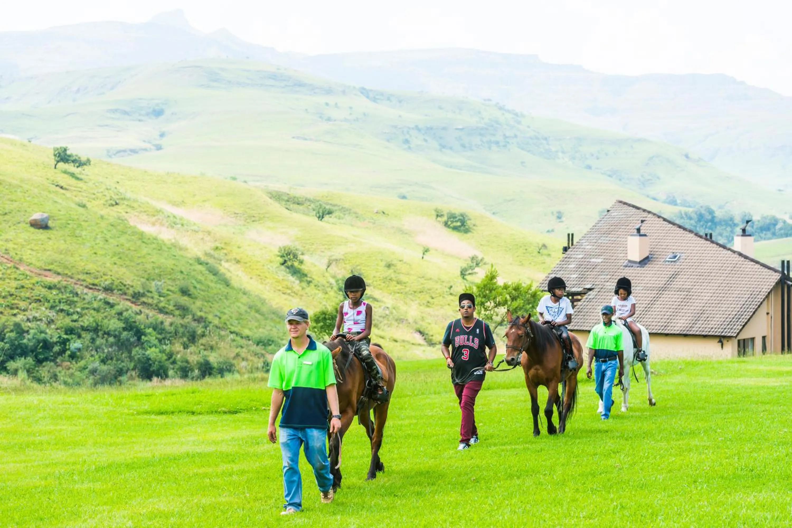 Horse-riding in aha Alpine Heath Resort