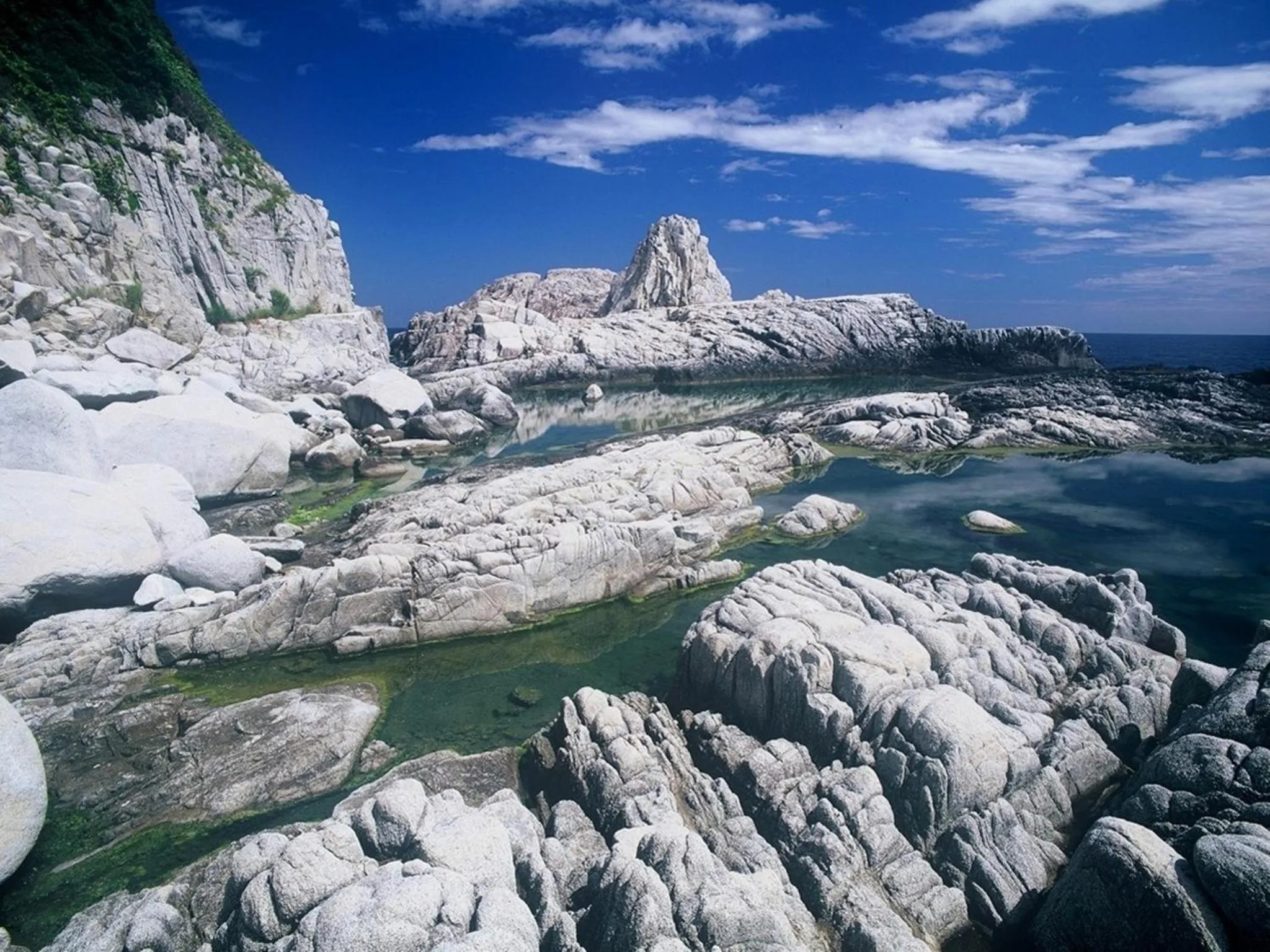 Nearby landmark in Hamabeno Ryouriyado Houraikan