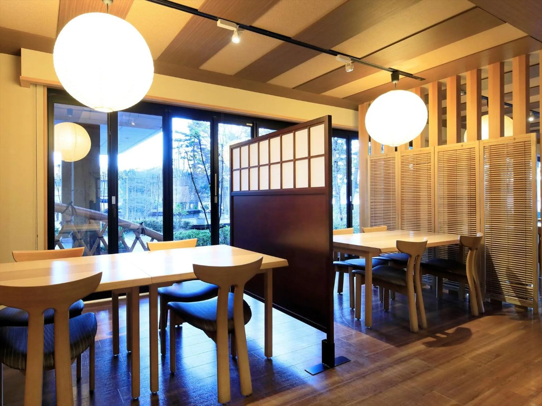 Restaurant/places to eat in Hamabeno Ryouriyado Houraikan