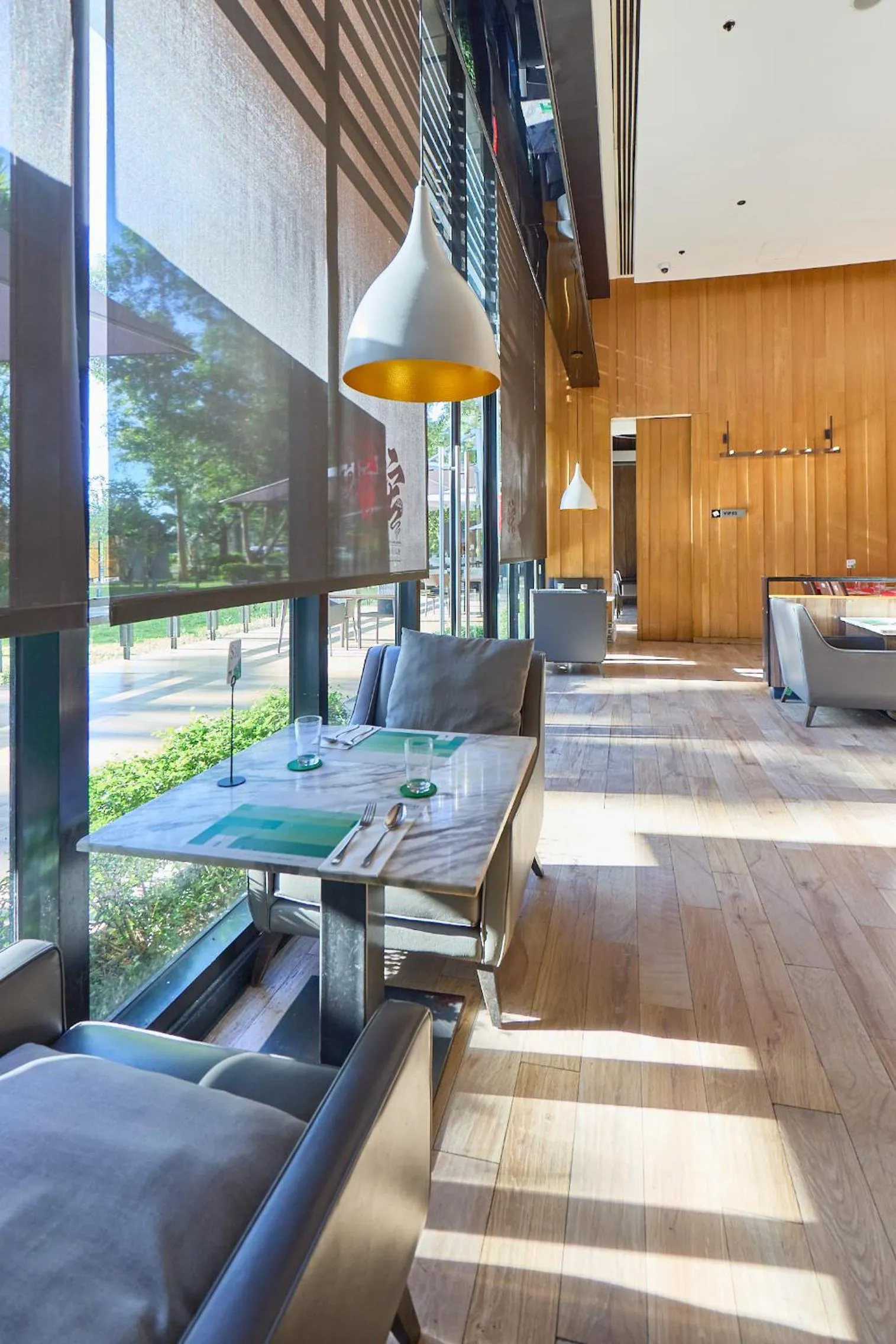 Restaurant/places to eat in Midori Clark Hotel and Casino