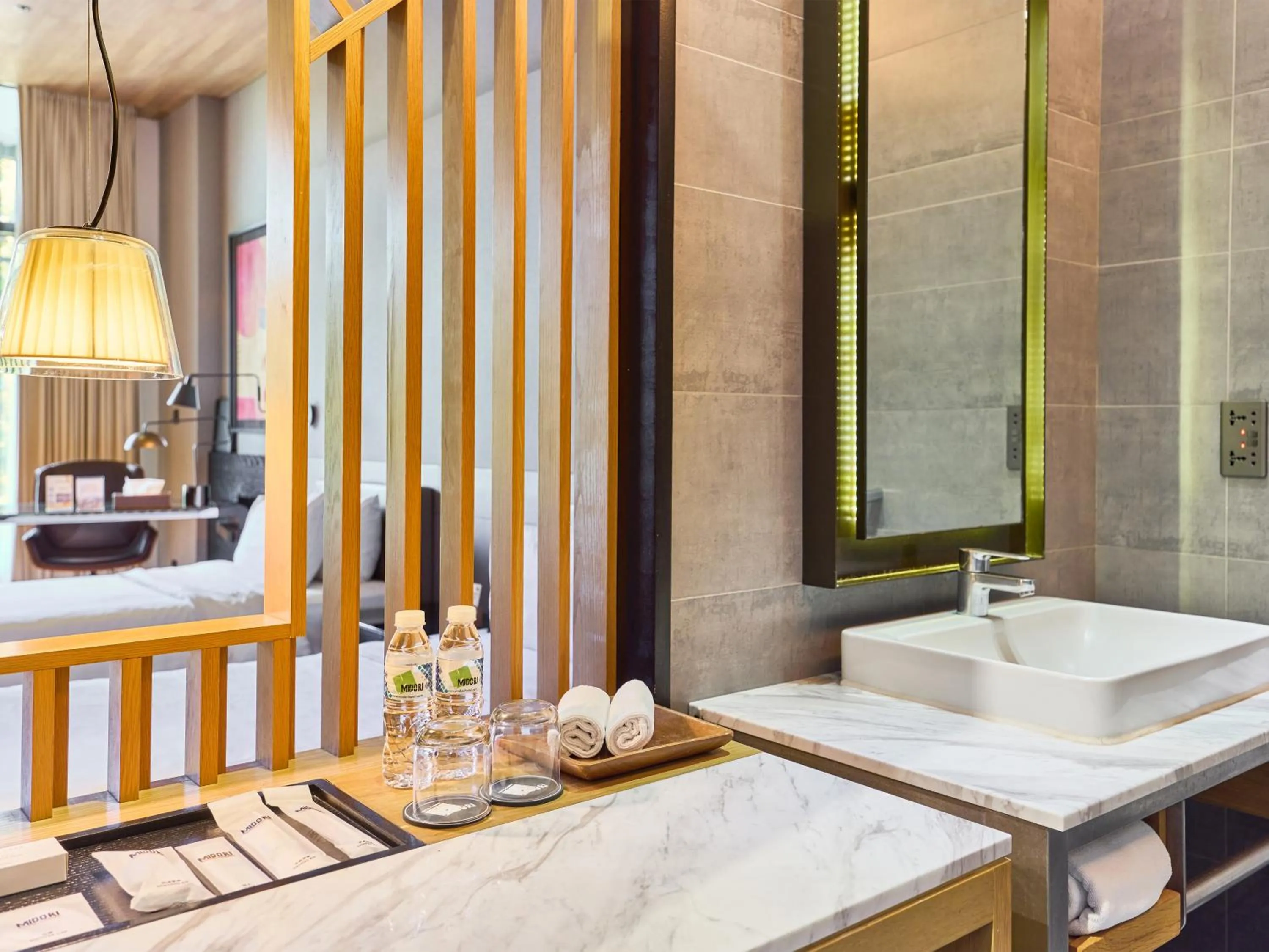 Bathroom in Midori Clark Hotel and Casino