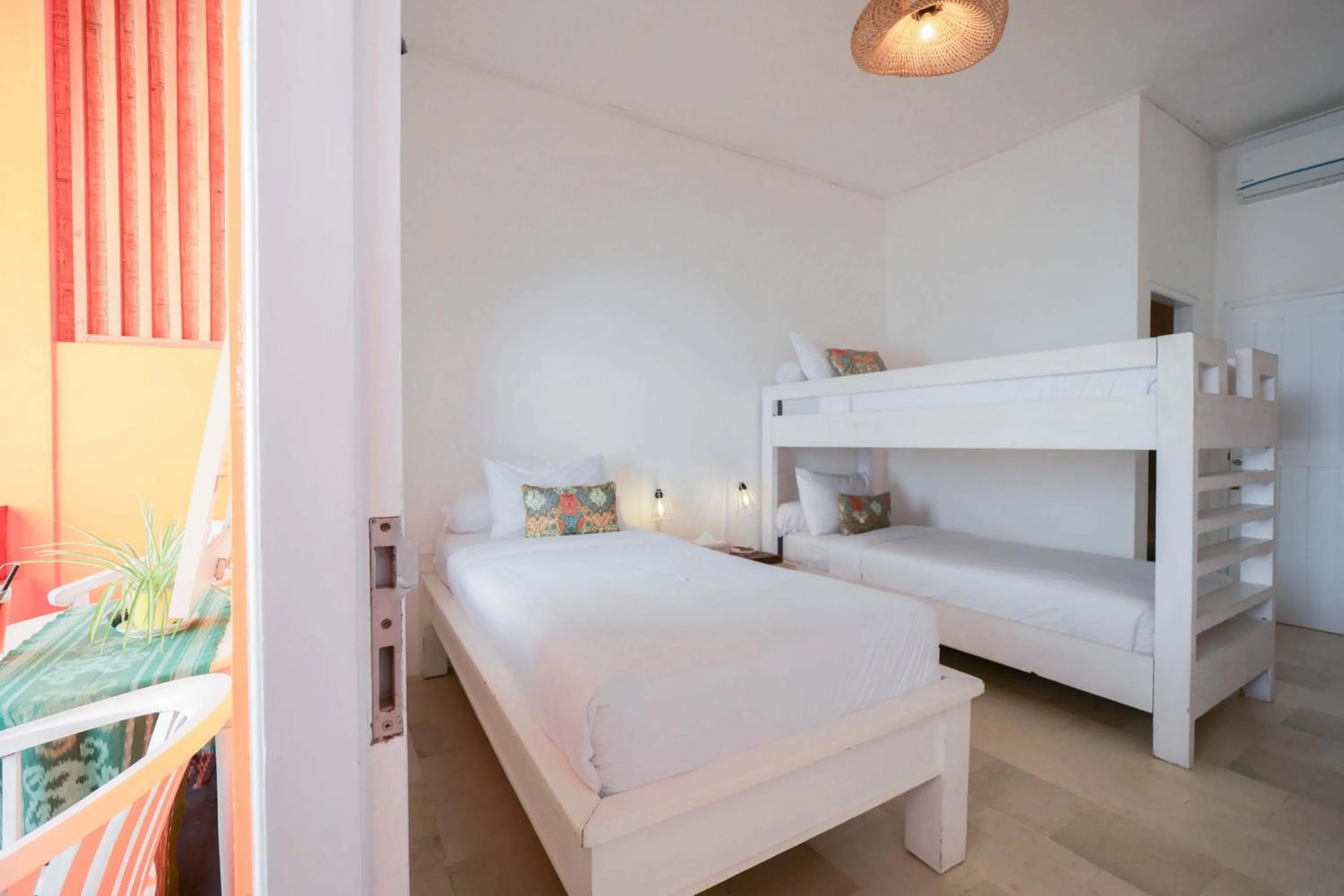 Bed in The Room Padang-Padang