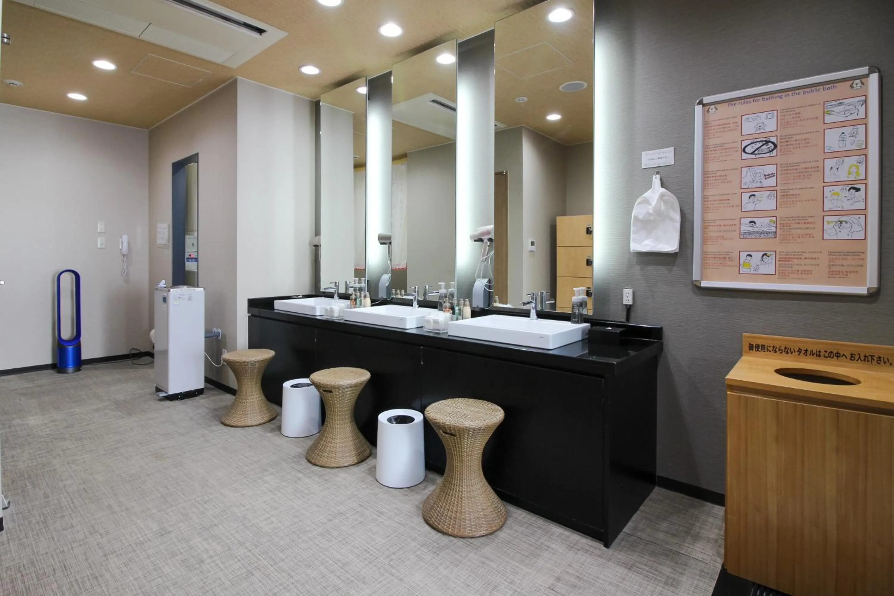 Almont Hotel Naha Kenchomae