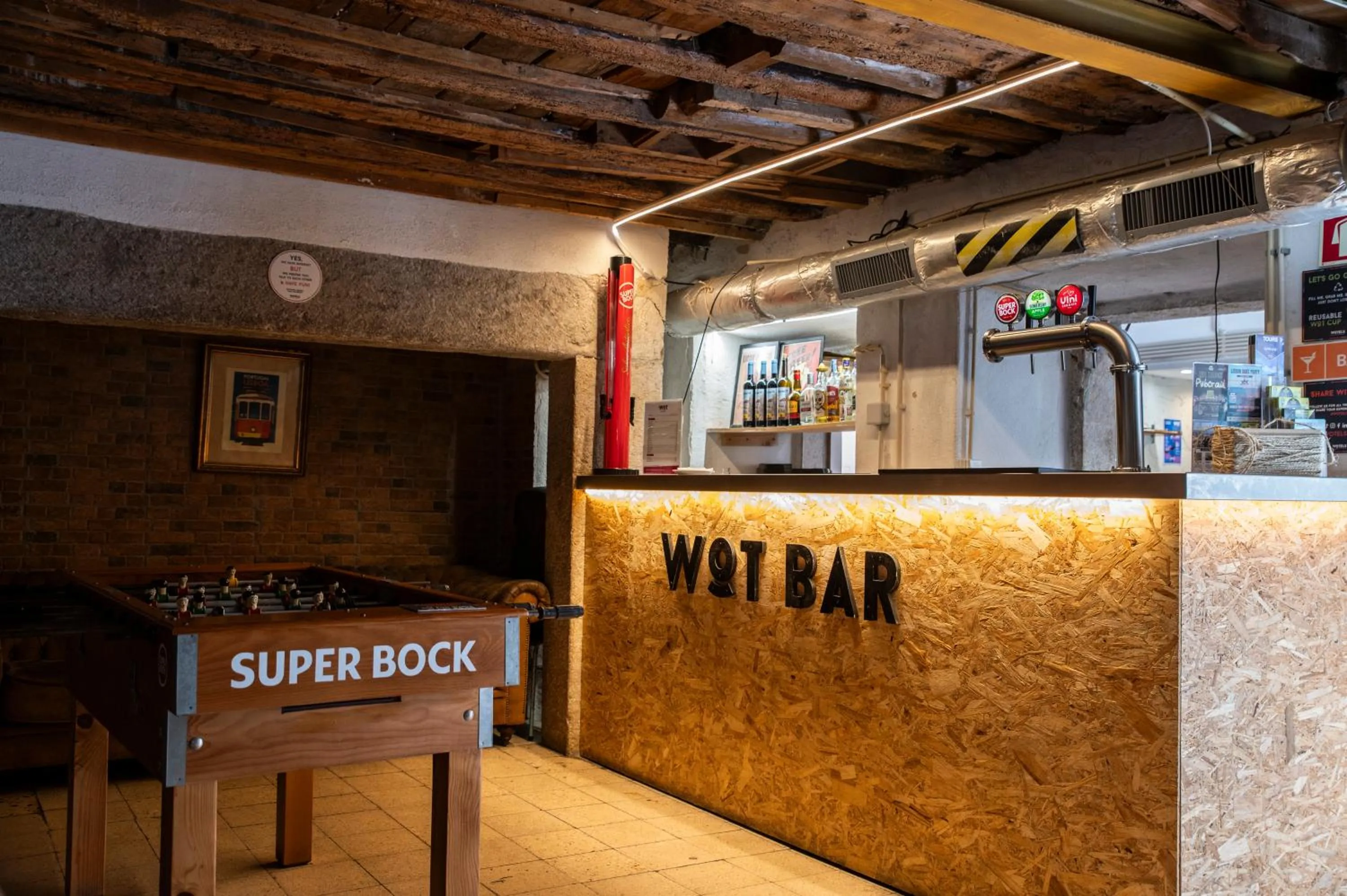 Lounge or bar in WOT New Lisbon Social