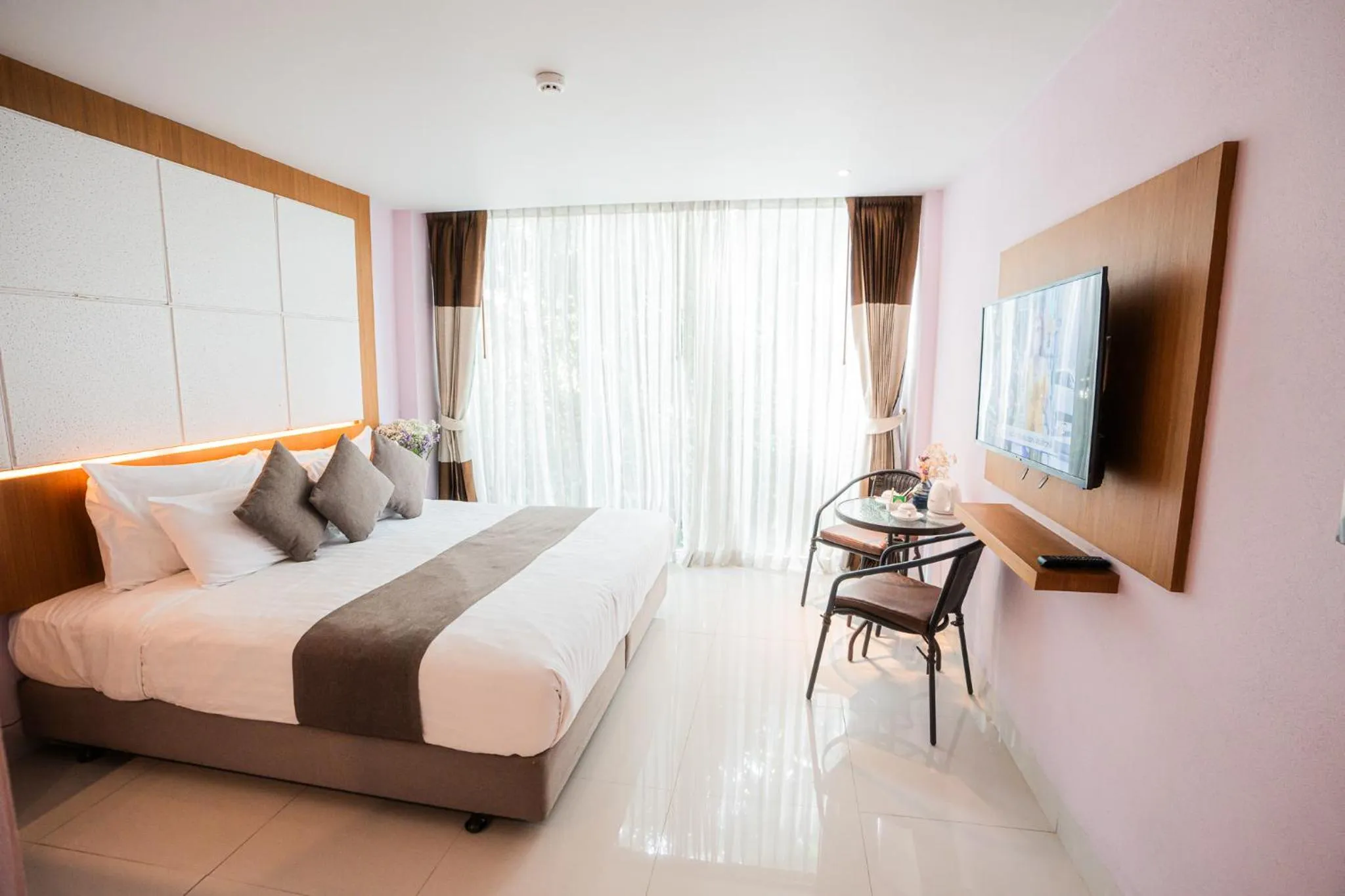 Bedroom, Bed in A Hotel Simply