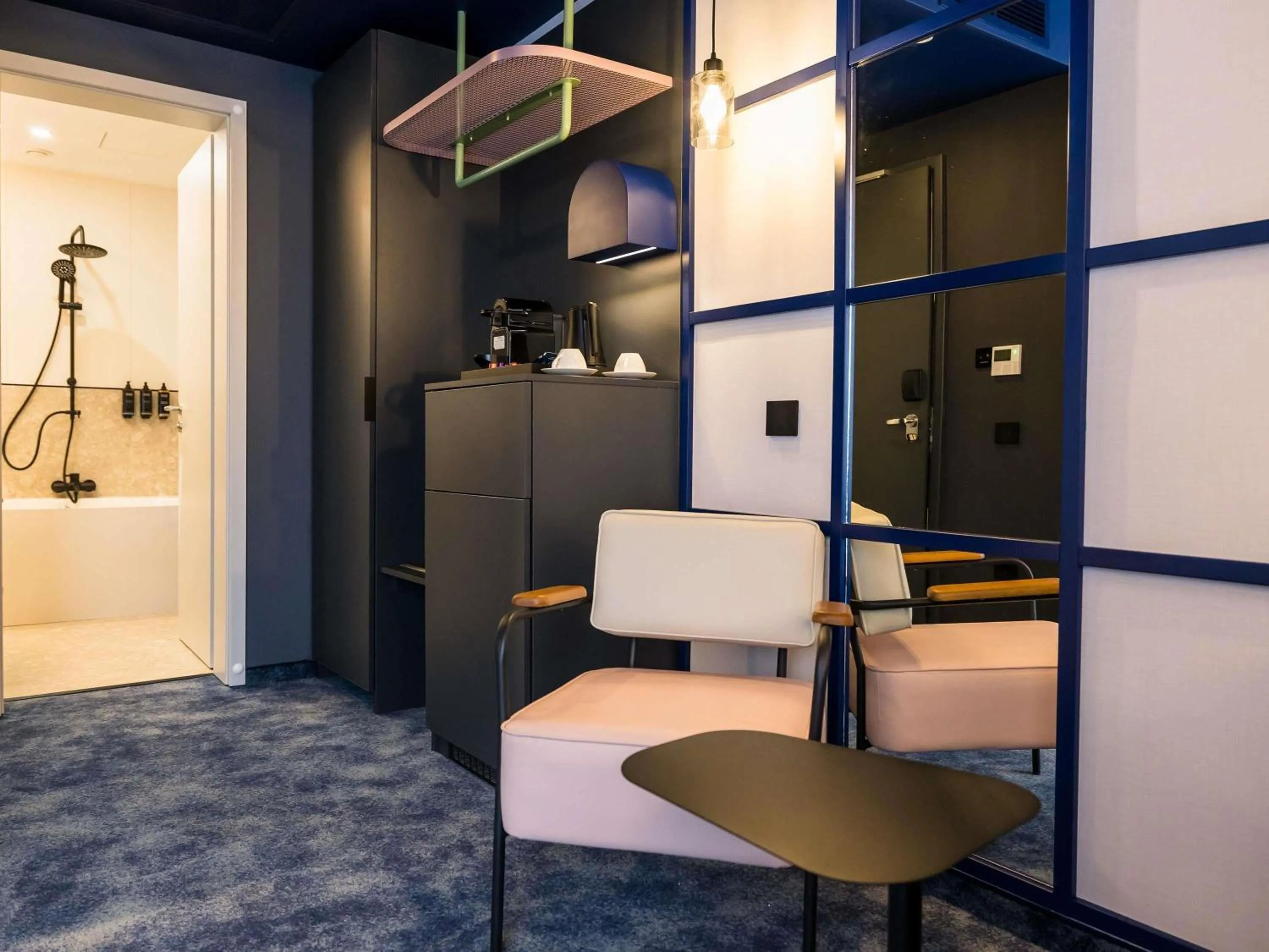 Bedroom in Mercure Bucharest Cantemir