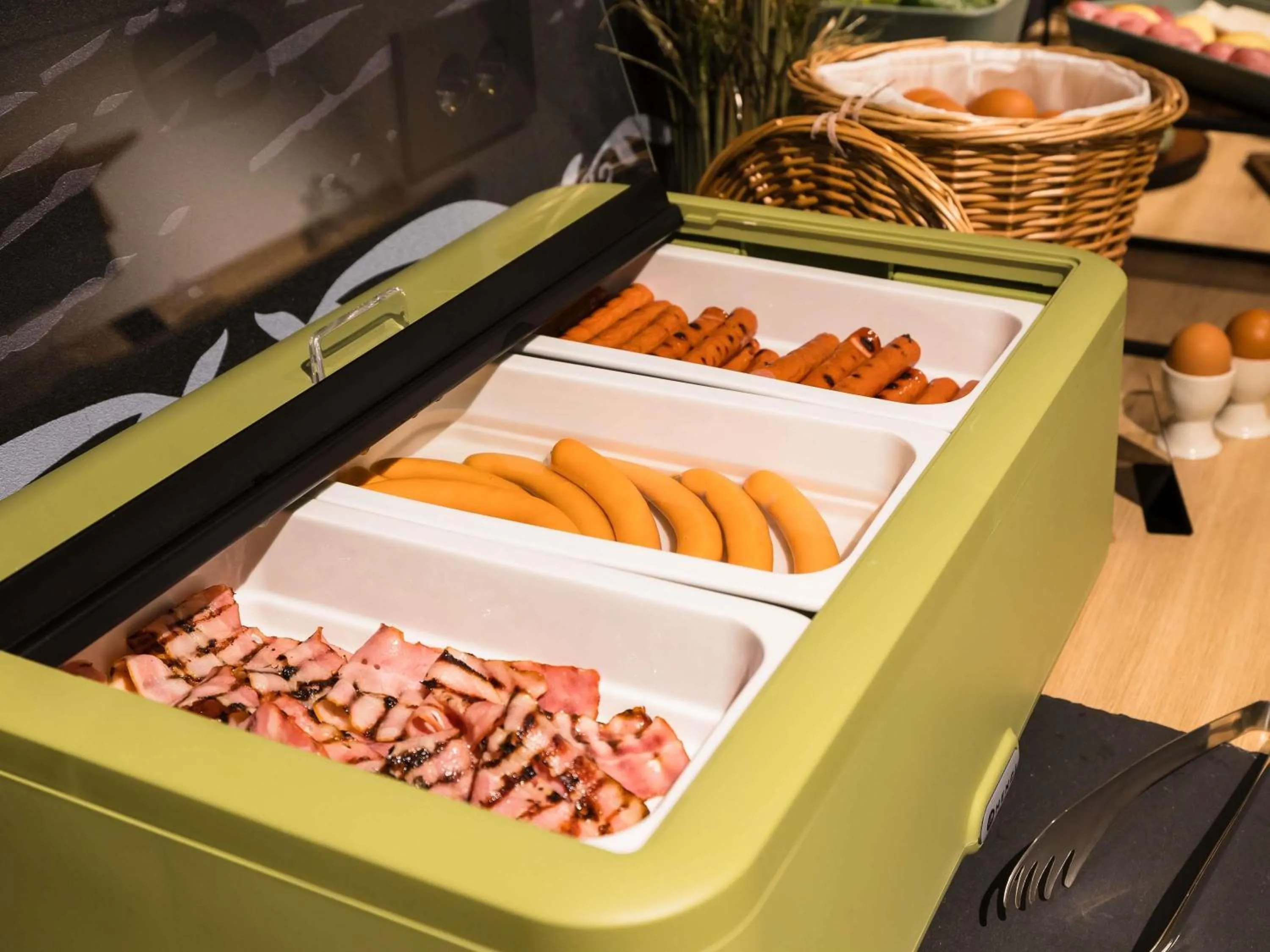 Breakfast in Mercure Bucharest Cantemir