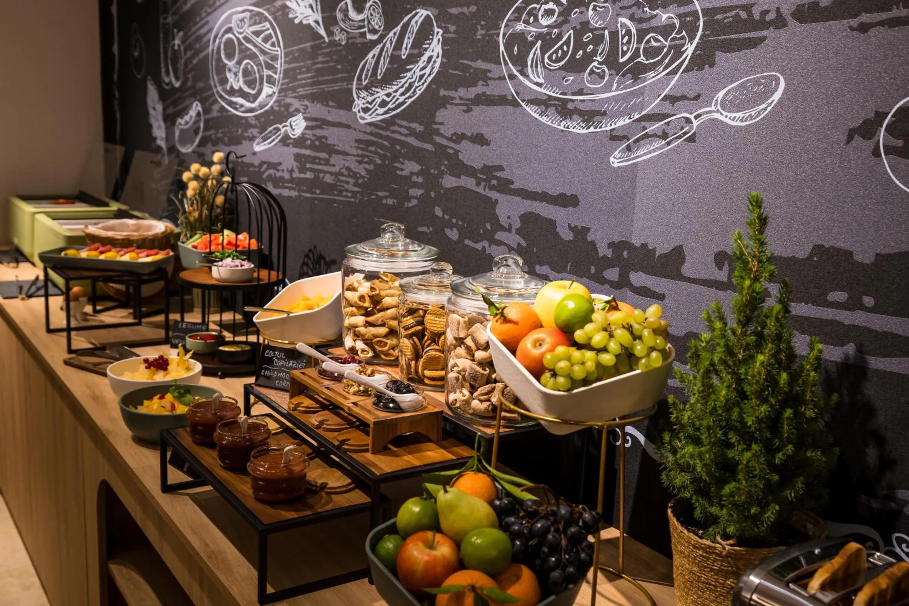 Buffet breakfast in Mercure Bucharest Cantemir