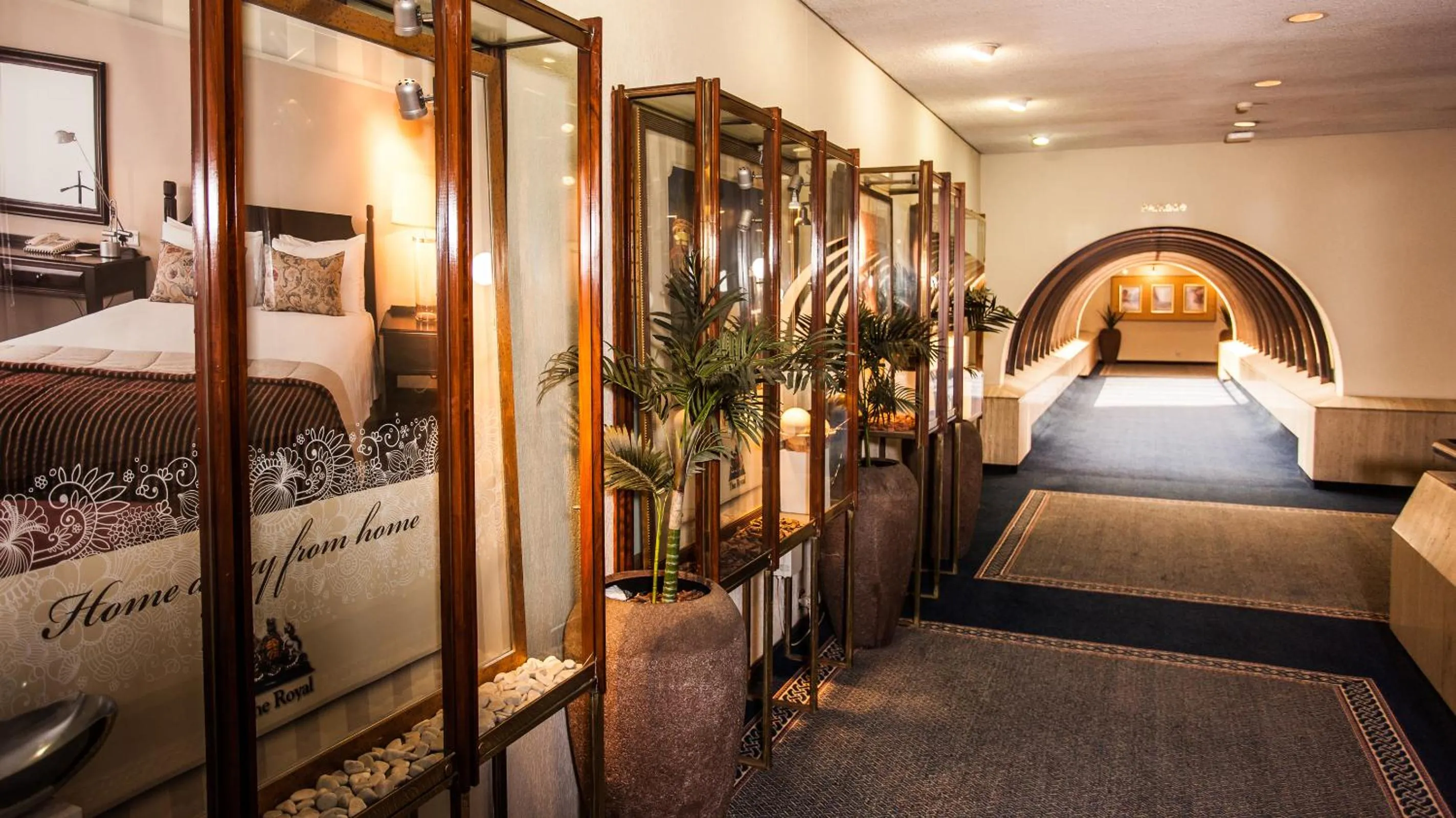 Lobby or reception, Bed in The Royal Hotel by Coastlands Hotels & Resorts