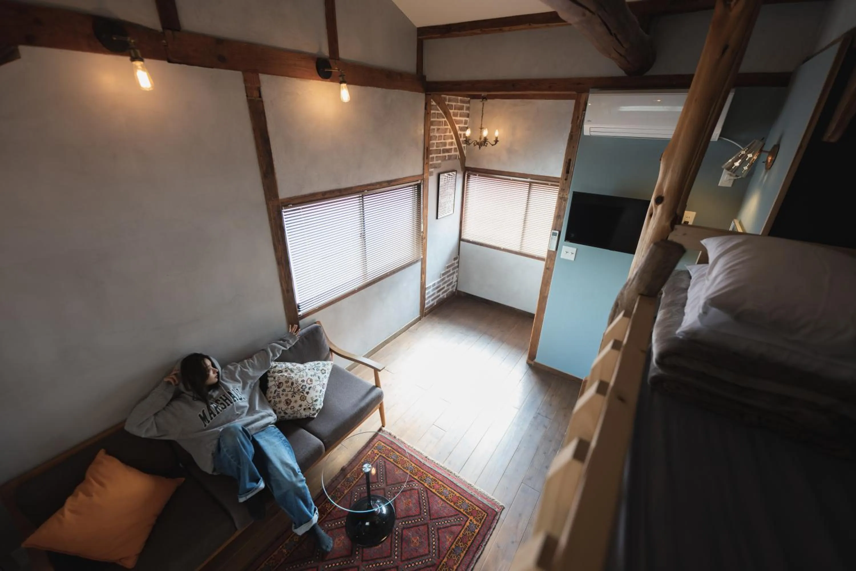 TV and multimedia, Bed in Traditional Apartment Takamatsu Guesthouse