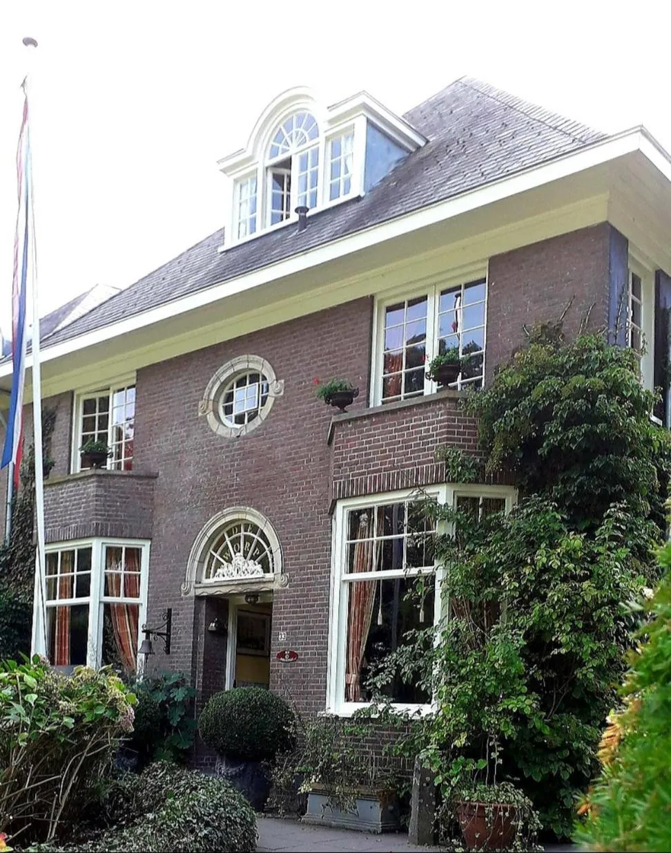 Deventer Heritage en Boutique B&B, museumhuis "De Worp", het huis met de theekoepel, logeren in authentiek historisch erfgoed