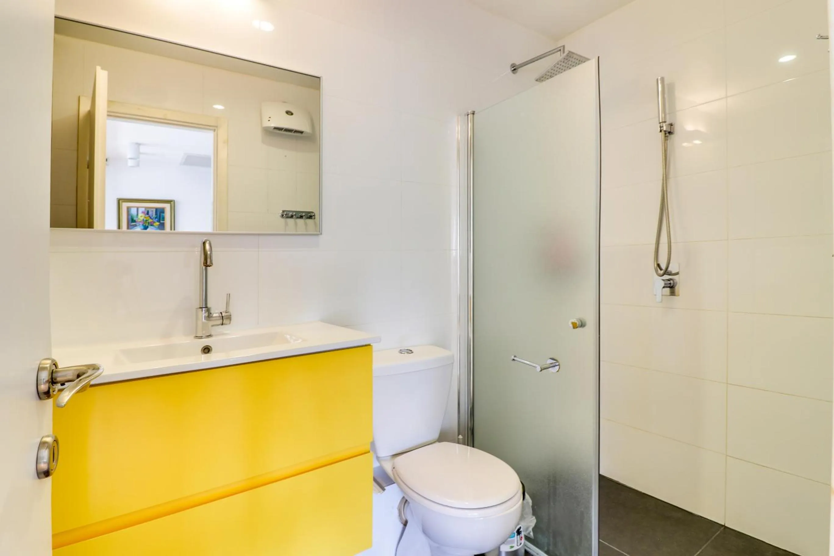 Shower in Carmel Boutique Apartments