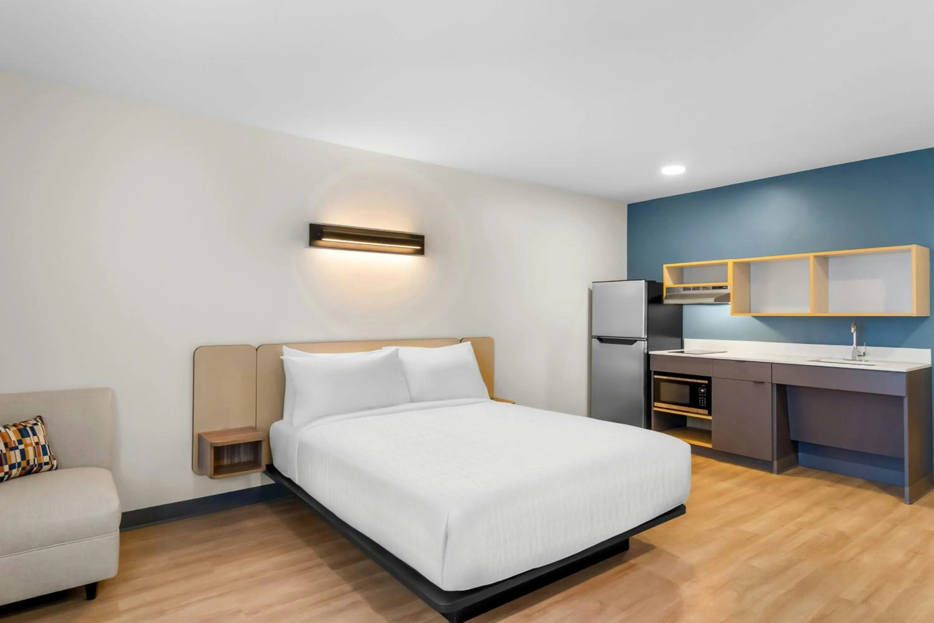 Bedroom, Bed in StudioRes by Marriott Jacksonville Orange Park