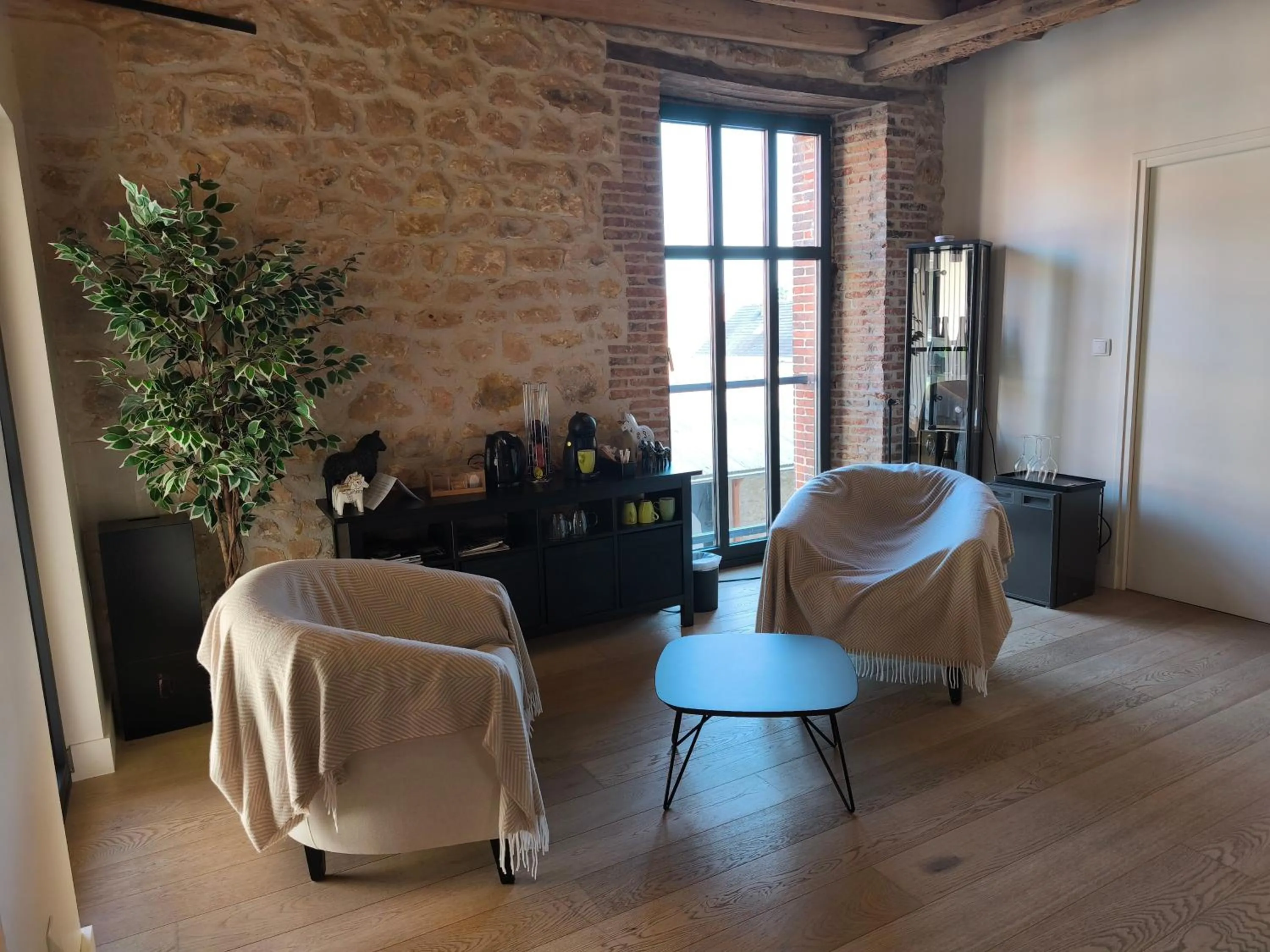 Coffee/tea facilities in L'Atelier De Dégustation