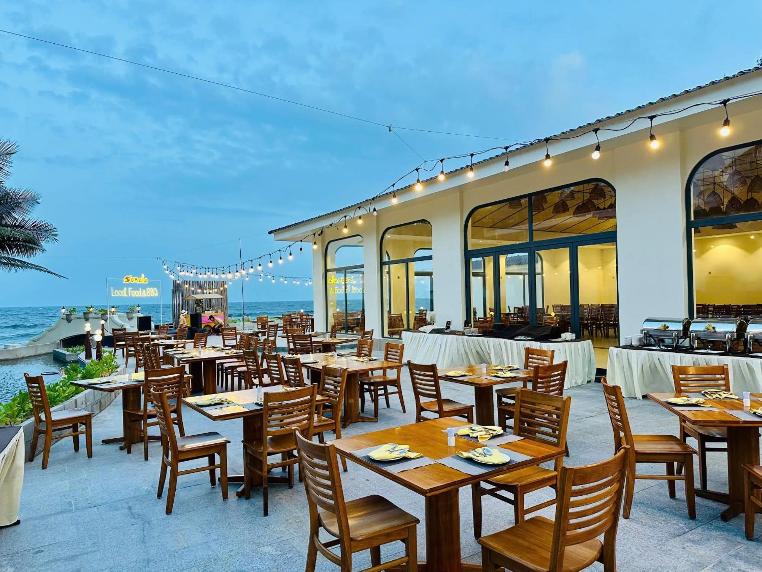 Restaurant/places to eat in Sonata Resort & Spa