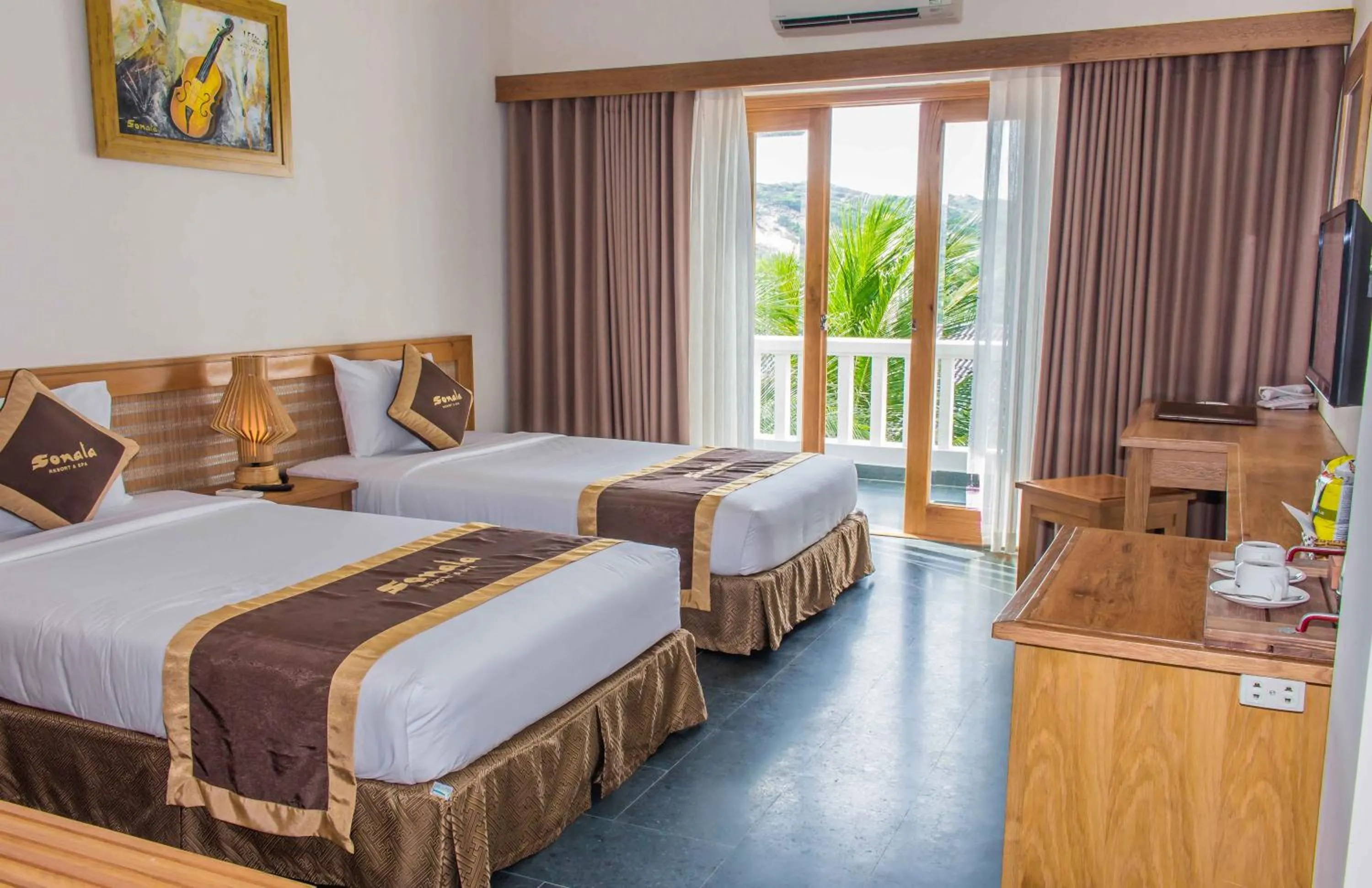 Photo of the whole room, Bed in Sonata Resort & Spa