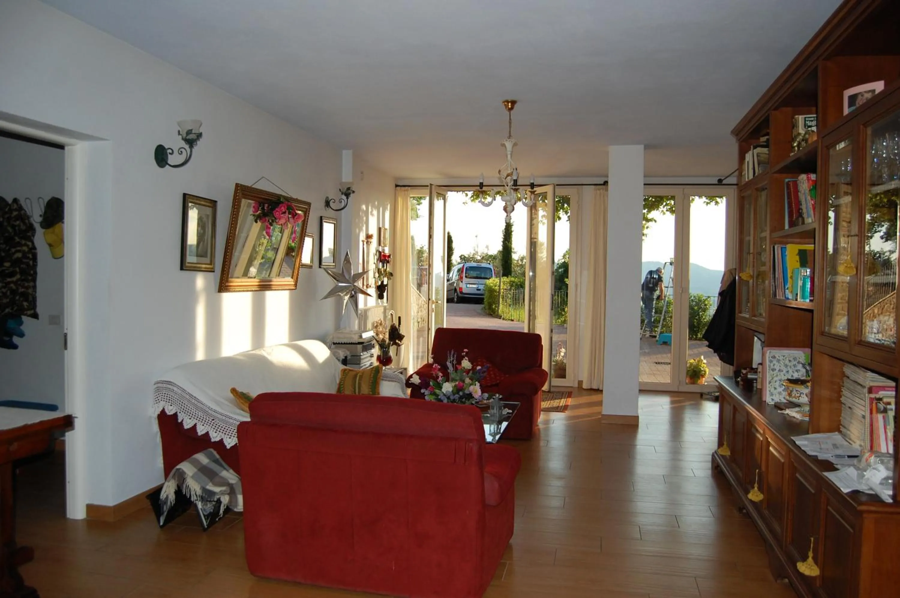 Communal lounge/ TV room in Villa Lucrezia