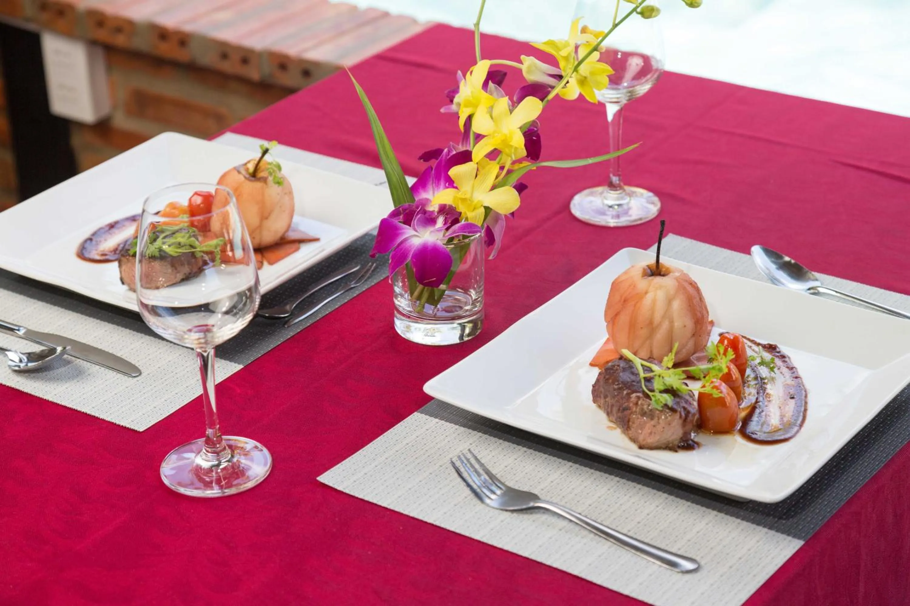 Lunch in La Paloma Resort