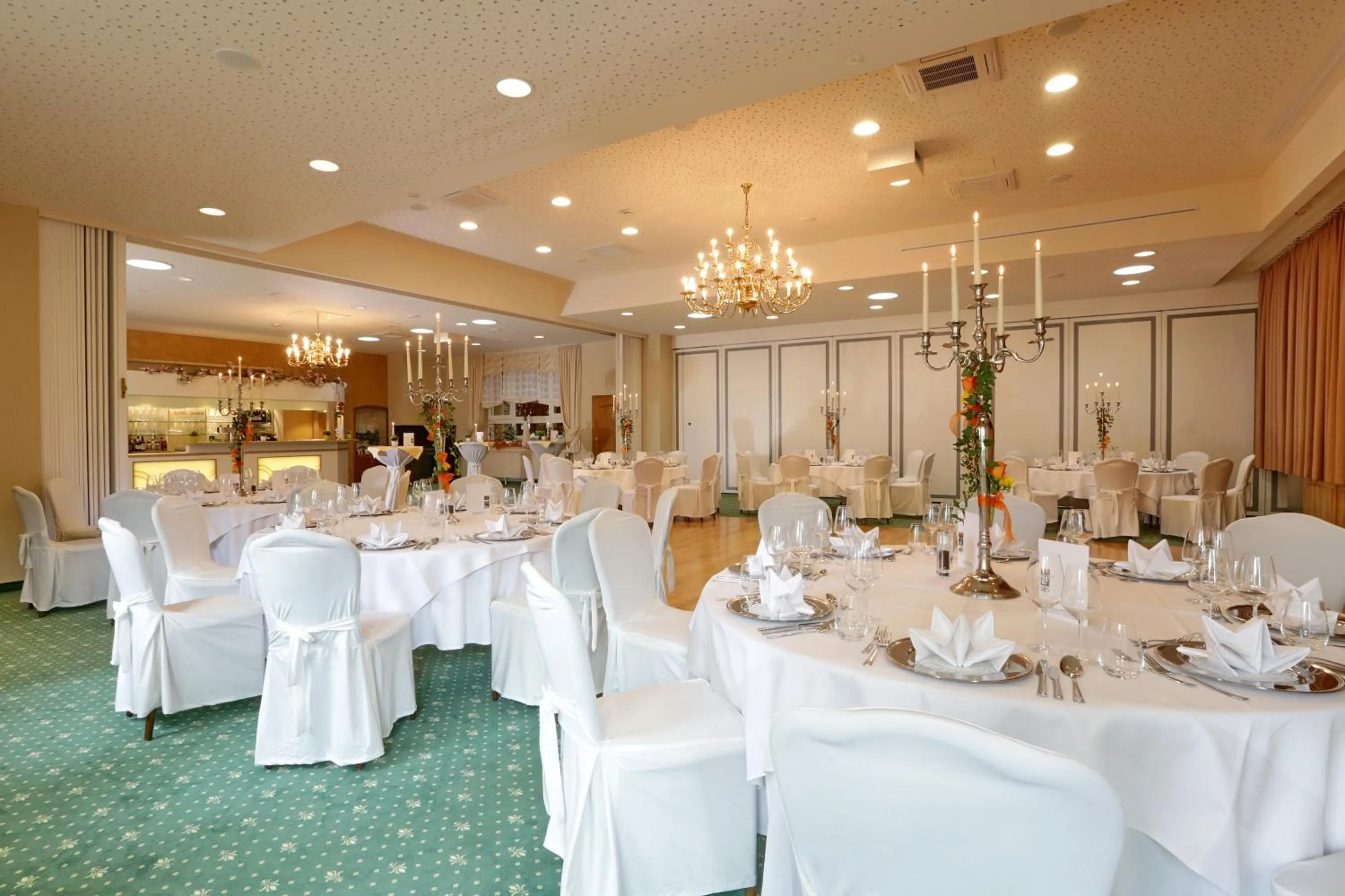 Banquet/Function facilities in "Wendezeller Stuben" Weymann Gastronomiebetriebs GmbH