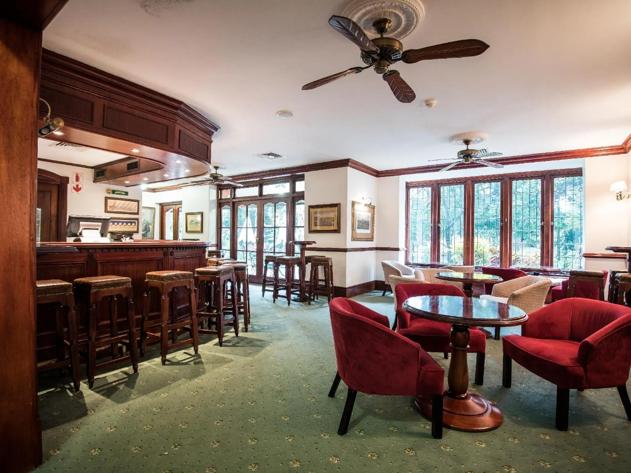 Lounge or bar in Selborne Golf Estate, Hotel & Spa