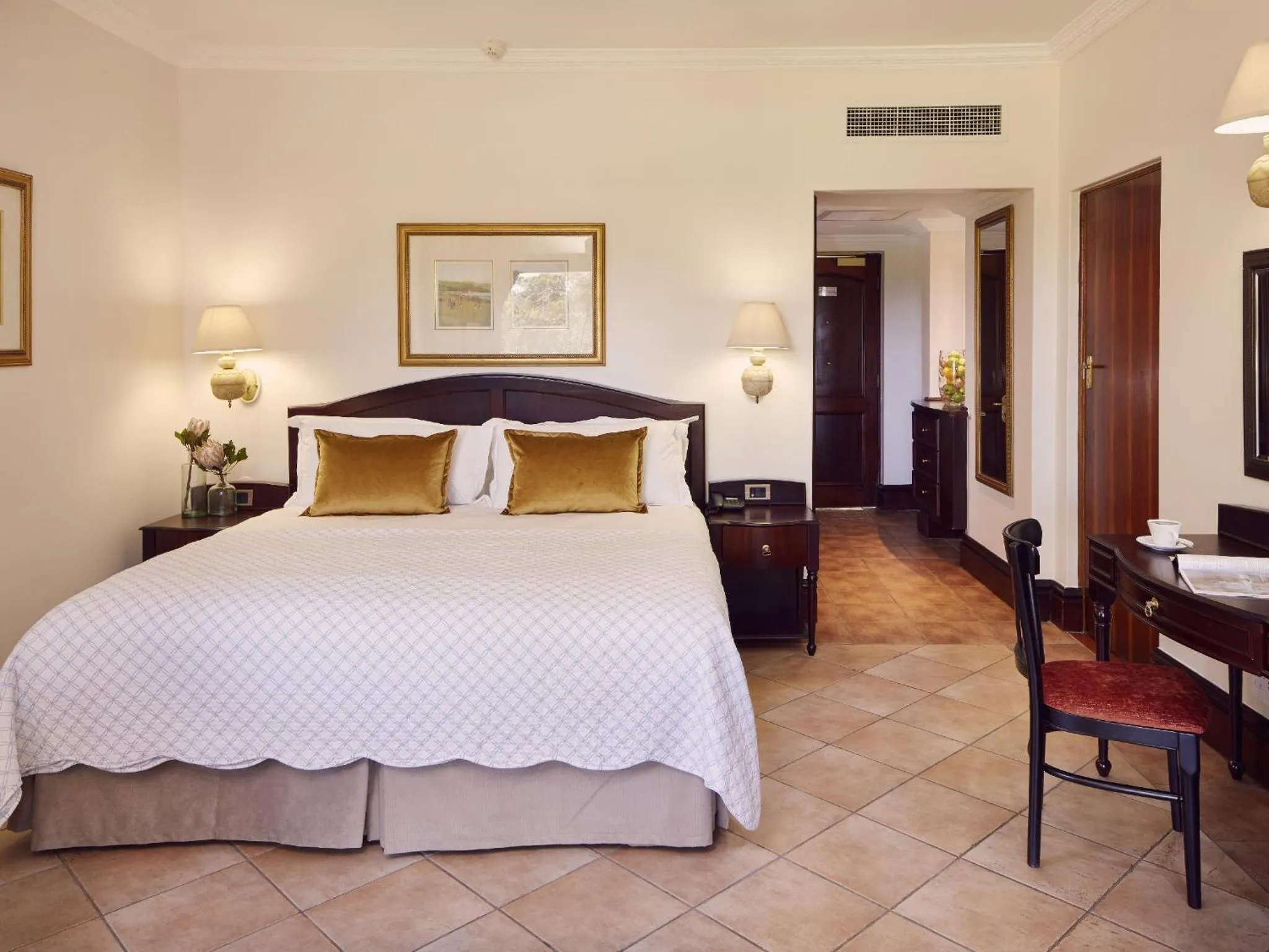 Bed in Selborne Golf Estate, Hotel & Spa