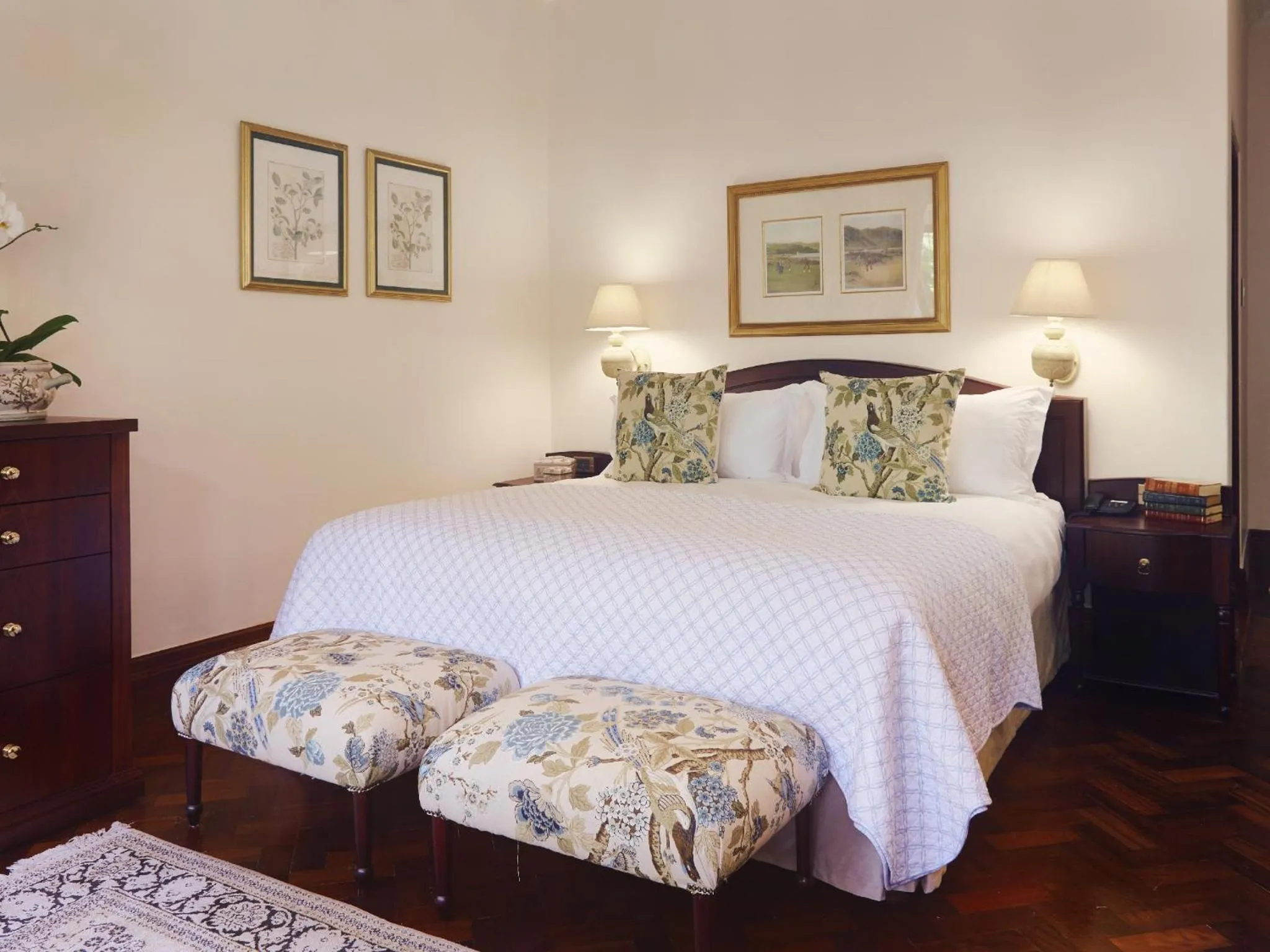Bed in Selborne Golf Estate, Hotel & Spa