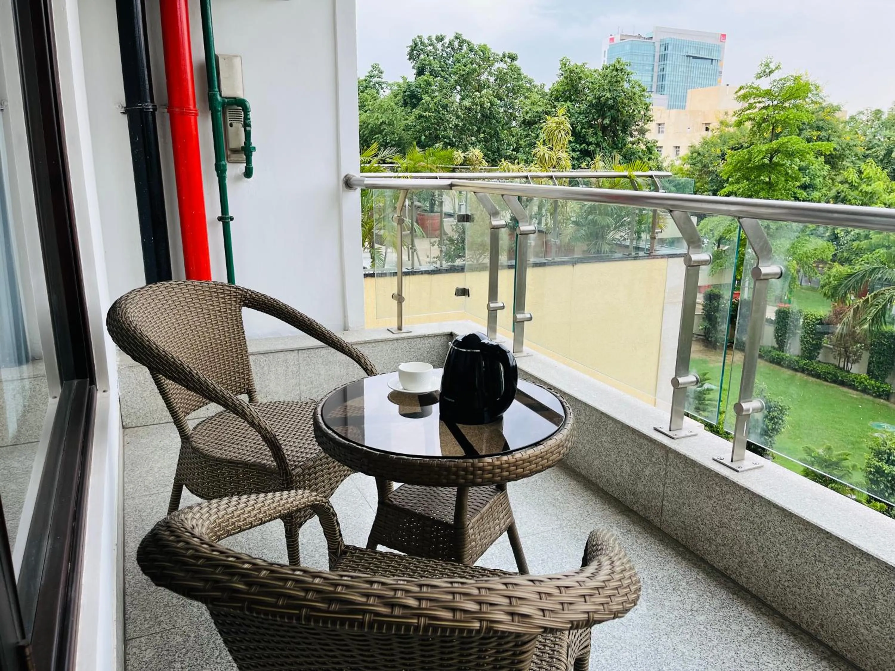 Balcony/Terrace in Gazebo Inn & Suites Medanta
