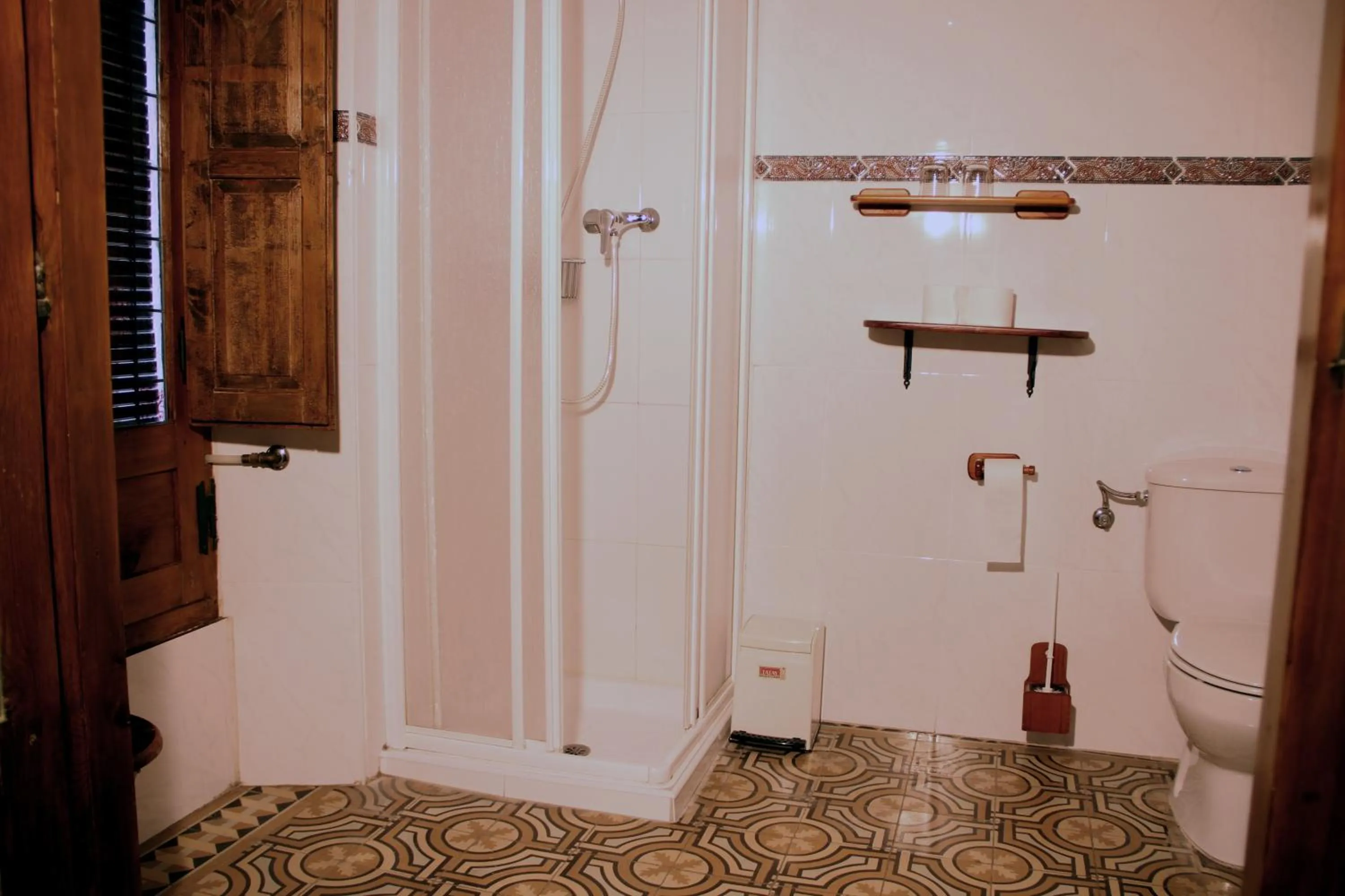 Bathroom in Casa Rural "La Bardena Blanca I "