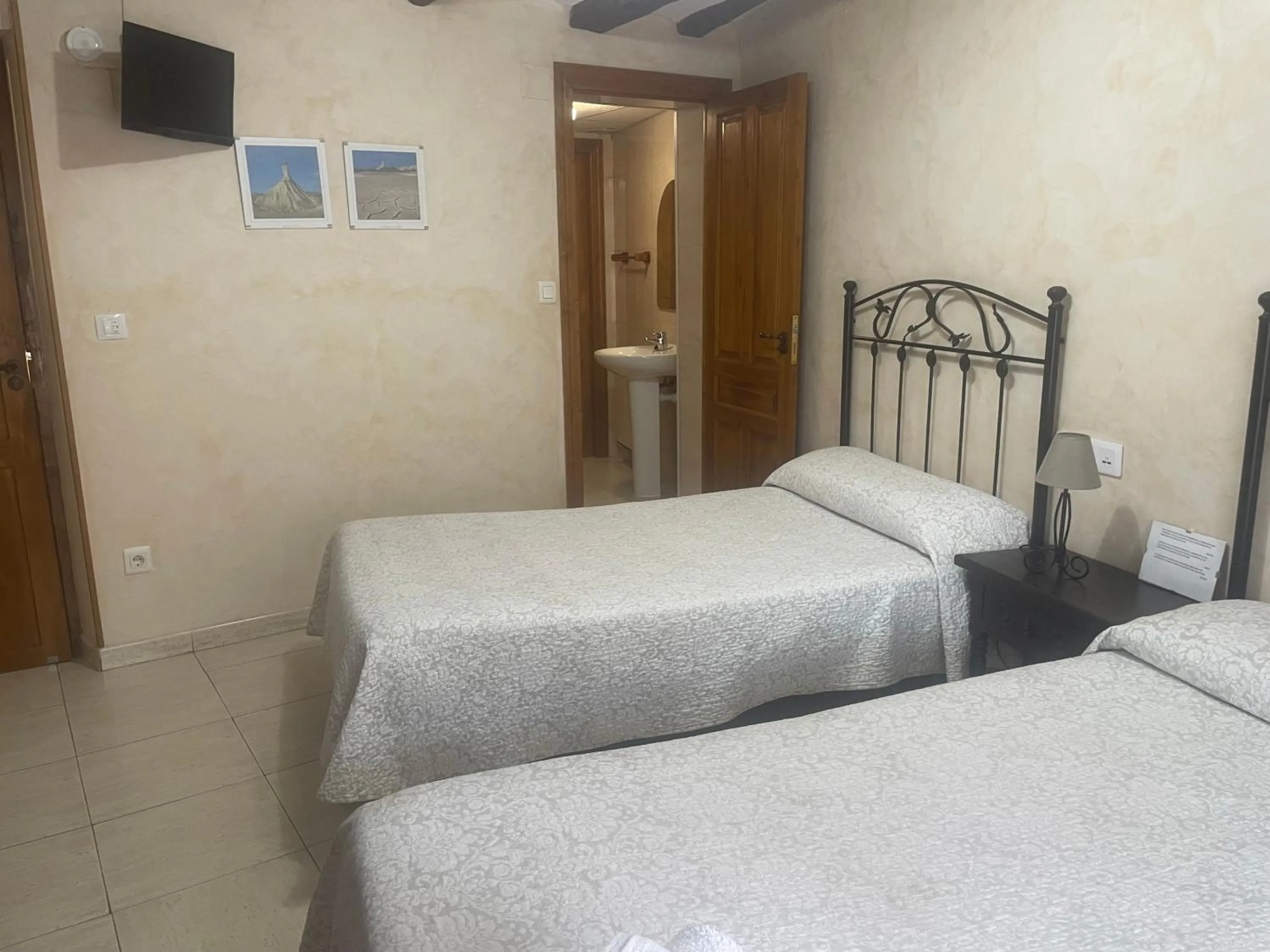 Bed in Casa Rural "La Bardena Blanca I "