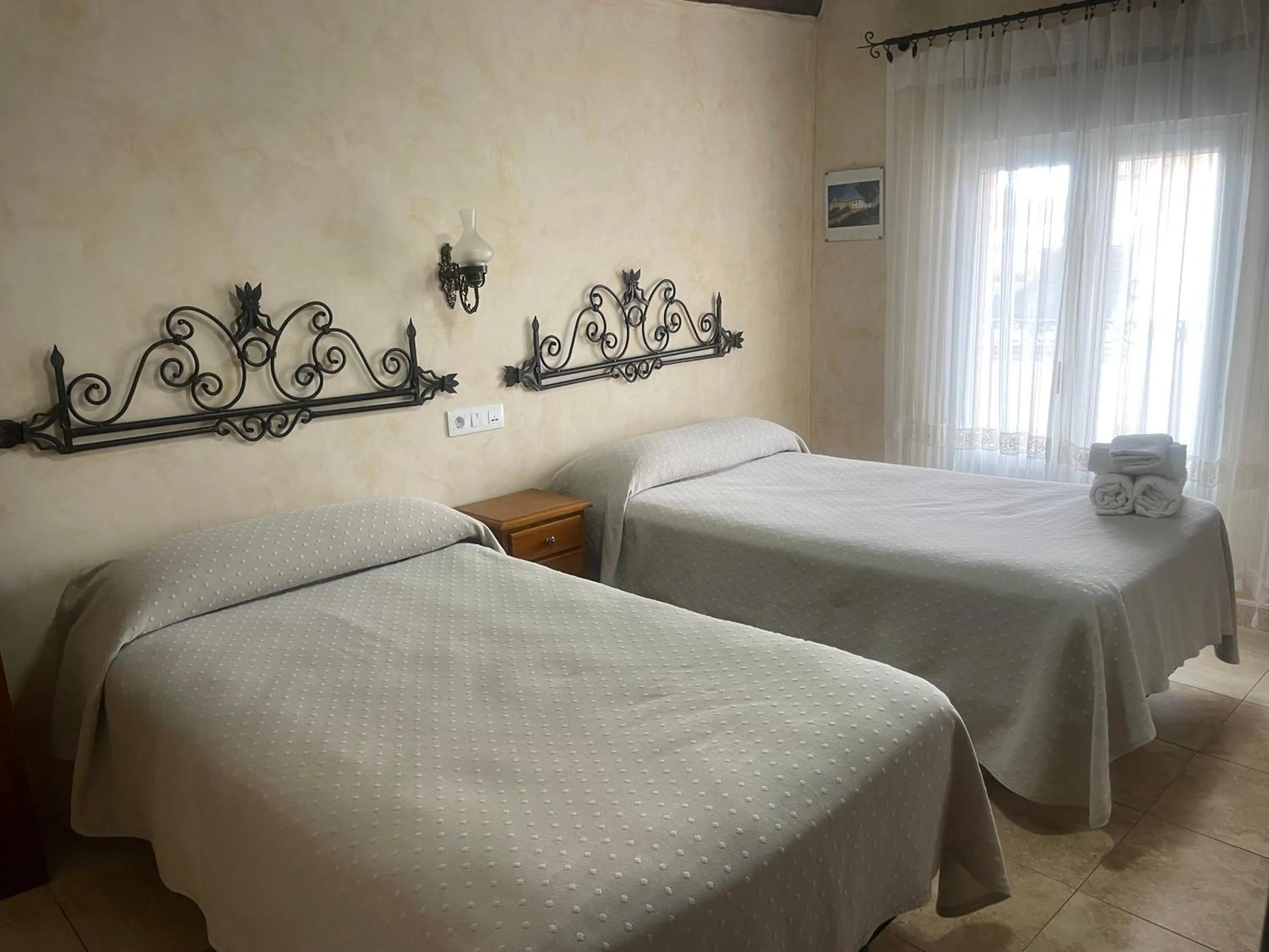 Bedroom, Bed in Casa Rural "La Bardena Blanca I "