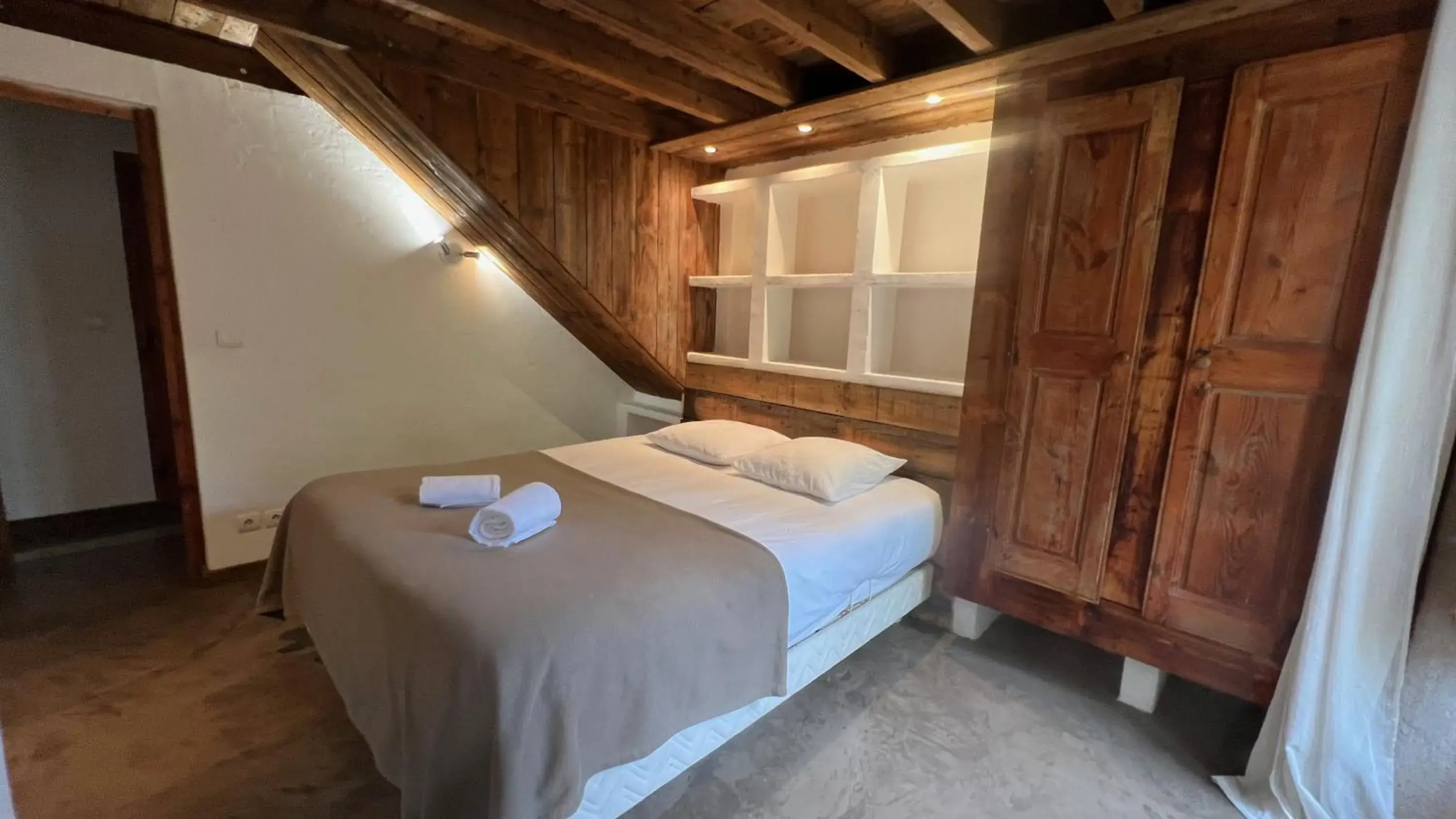 Two-Bedroom Apartment in La Magnanerie de Seillans Two-Bedroom Apartment in La Magnanerie de Seillans