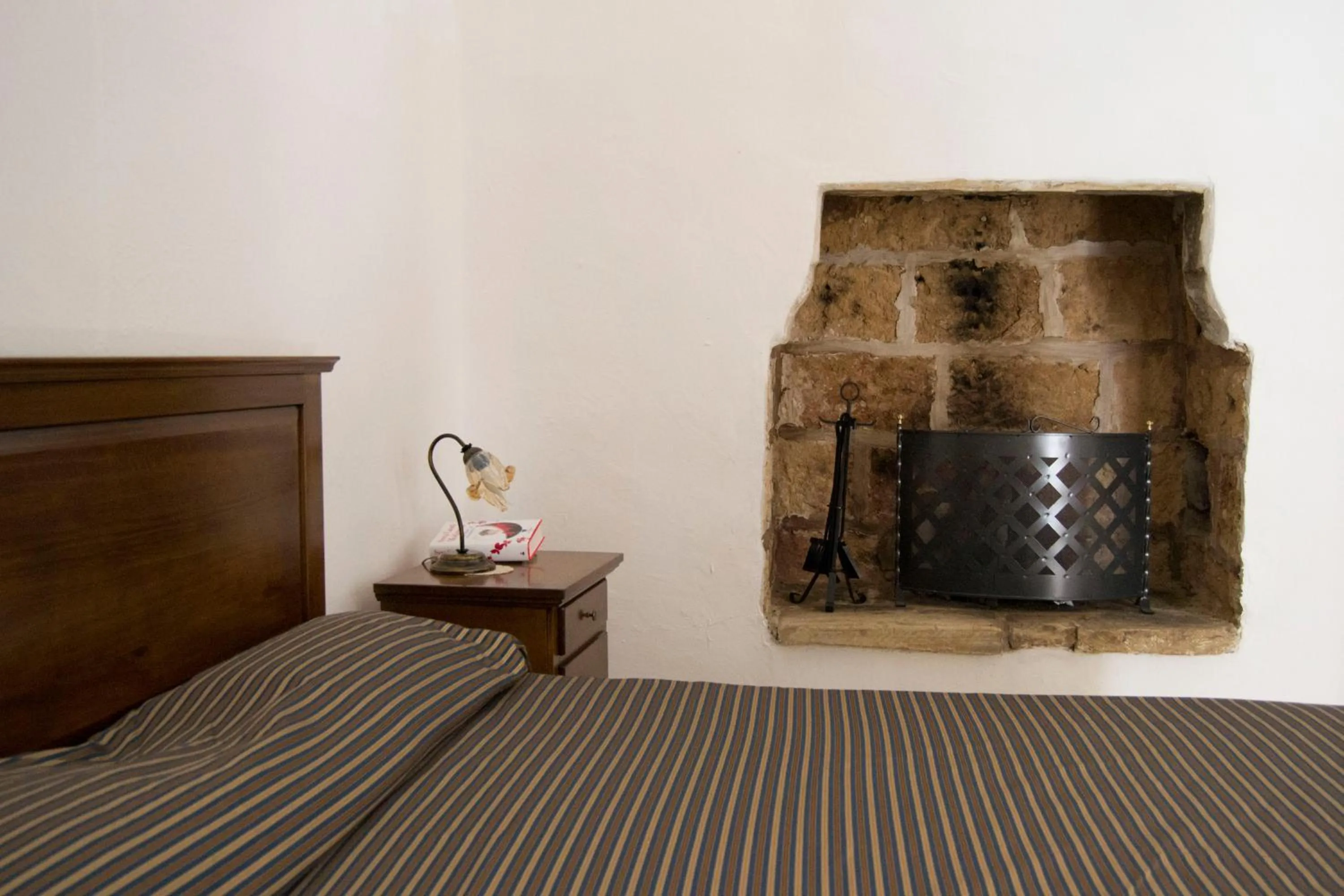 Decorative detail in 100 Craste