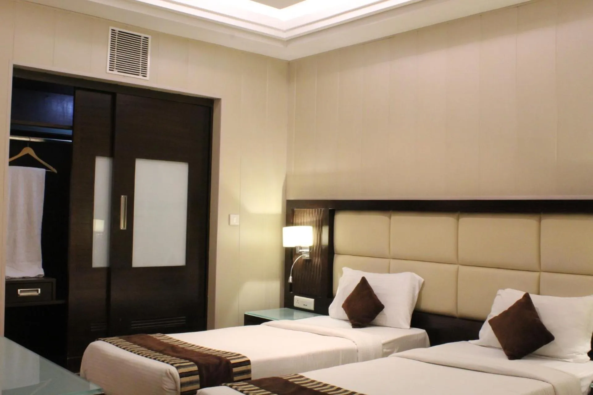 Bedroom, Bed in Hotel La Abode