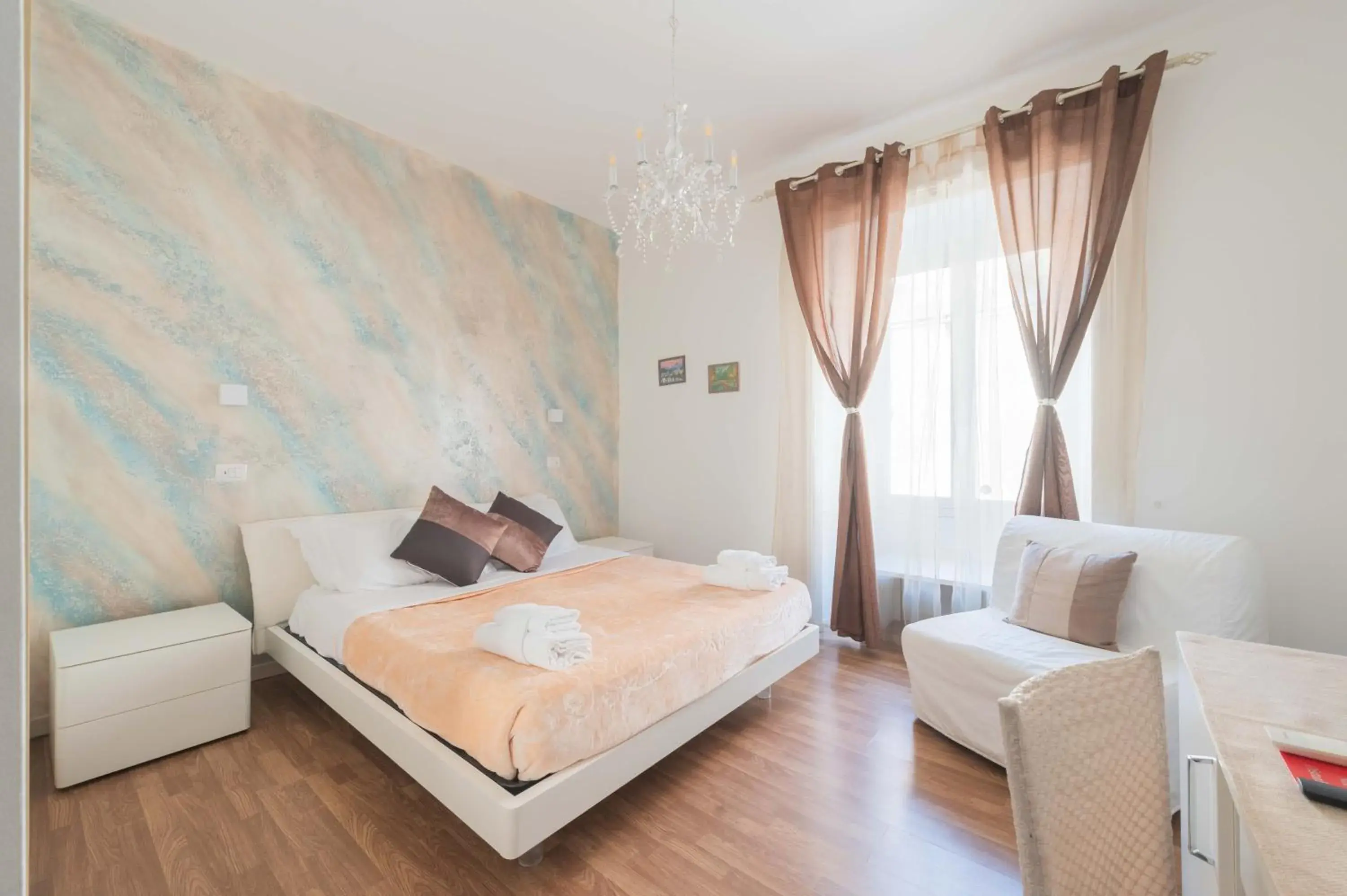 Double Room in Rione Monti Suites Double Room in Rione Monti Suites
