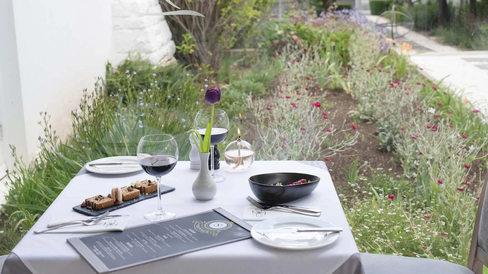 Spring in Le Franschhoek Hotel & Spa by Dream Resorts
