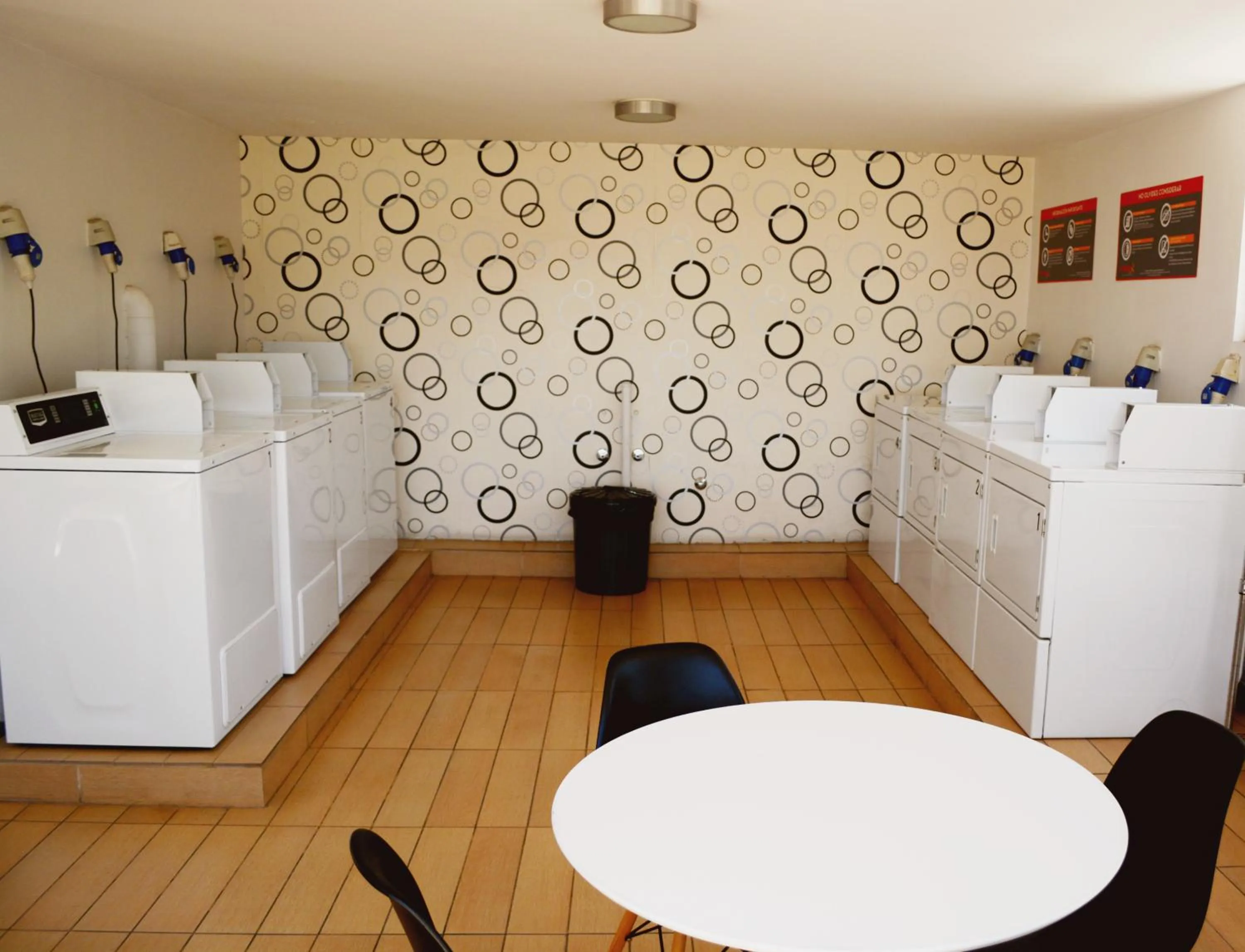 Other in Sunset Aparts