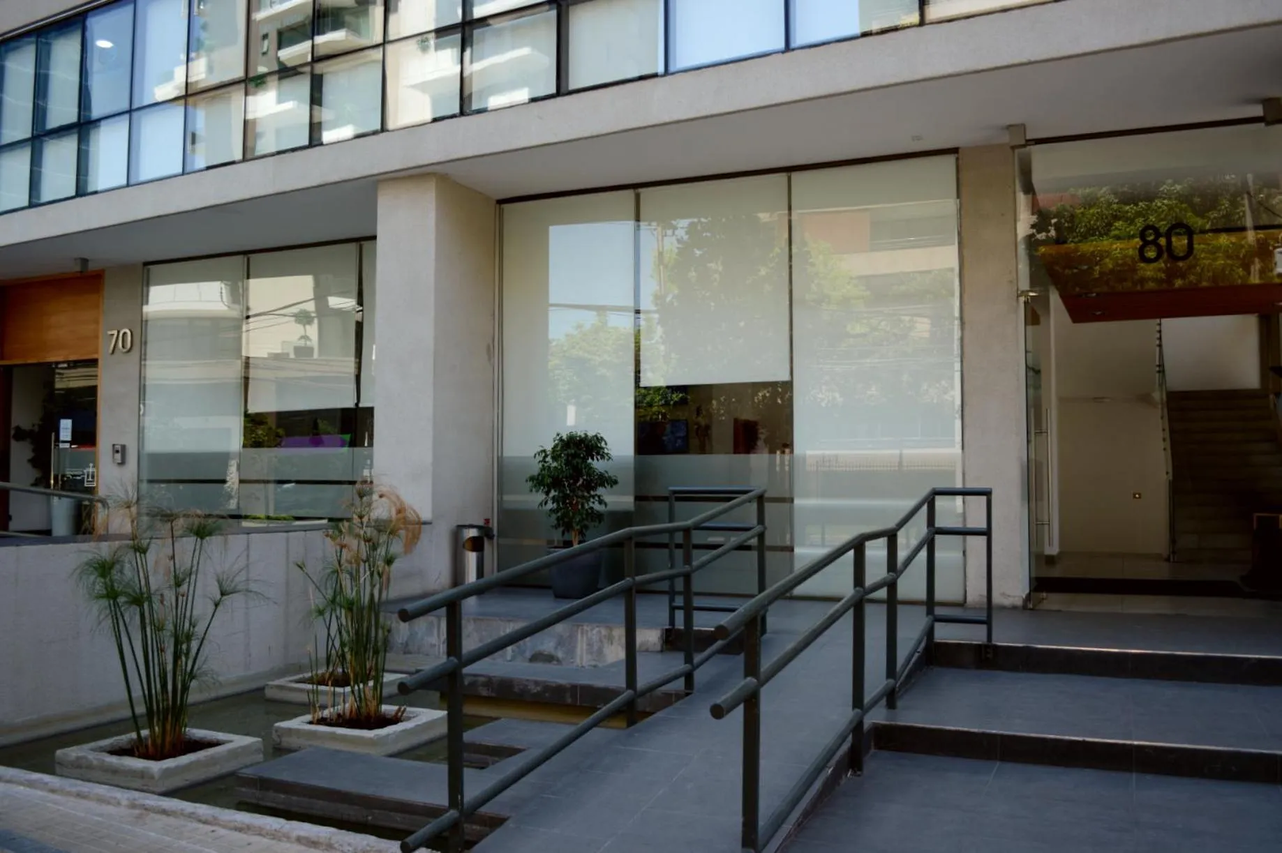 Property building in Sunset Aparts