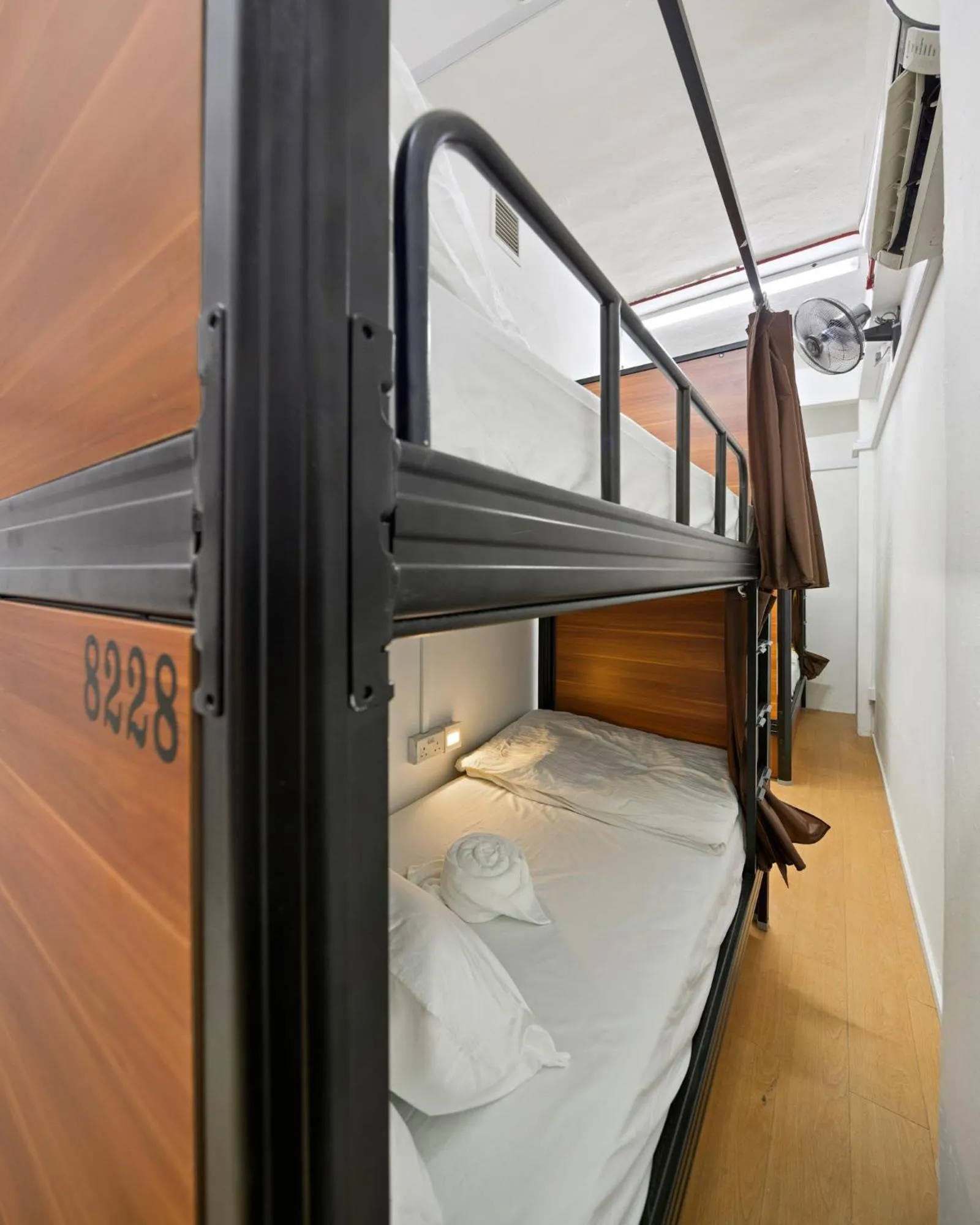 bunk bed, Bed in 7 Wonders Hostel at Upper Dickson