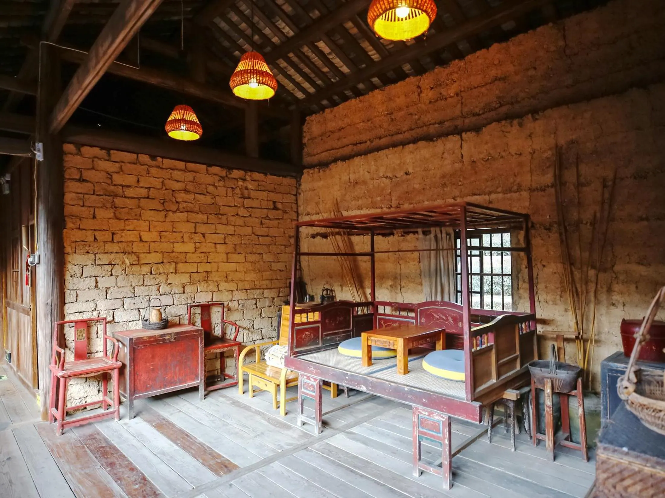 Lounge or bar, Bed in Tulou Herongzhuang Inn