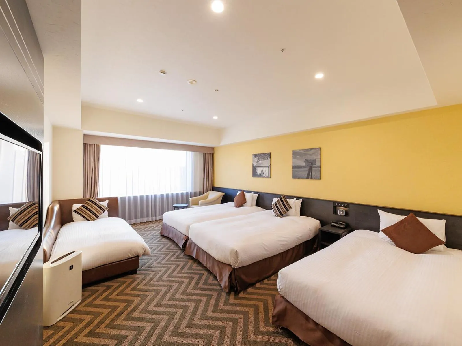 Bed in The Park Front Hotel at Universal Studios Japan