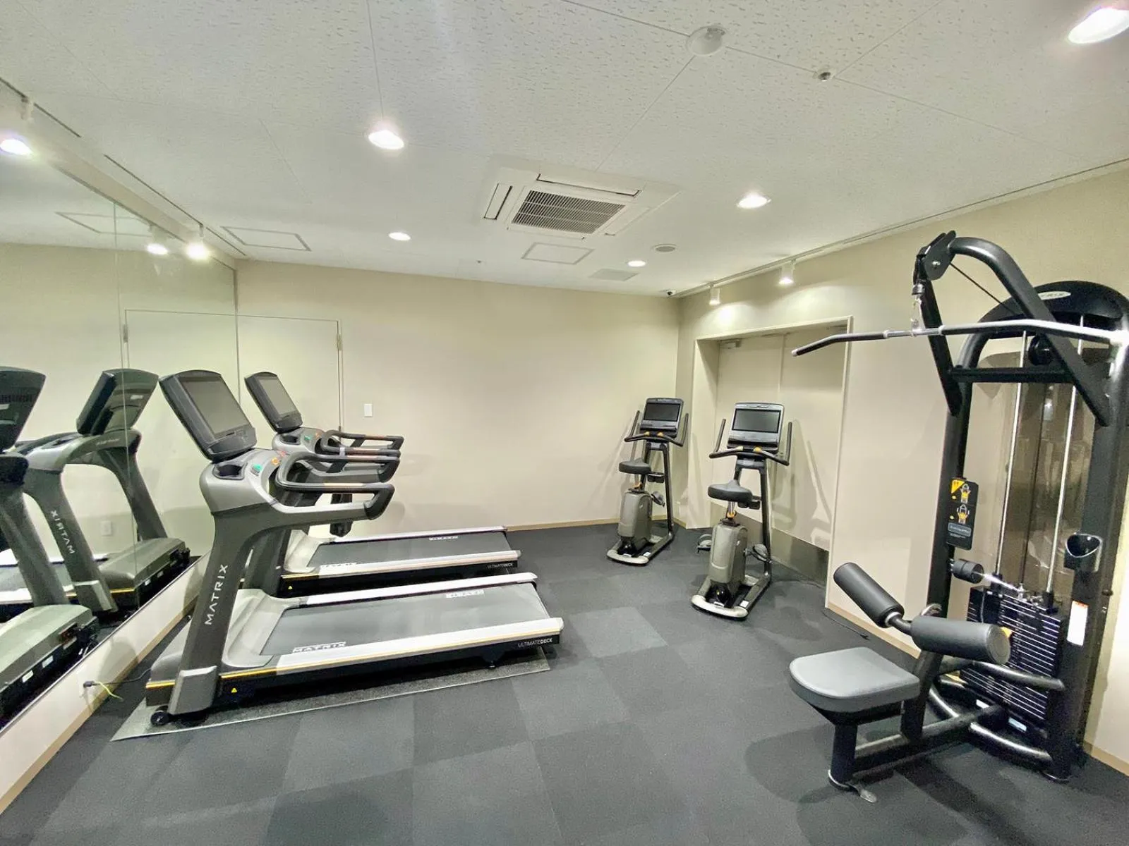 Fitness centre/facilities in The Park Front Hotel at Universal Studios Japan